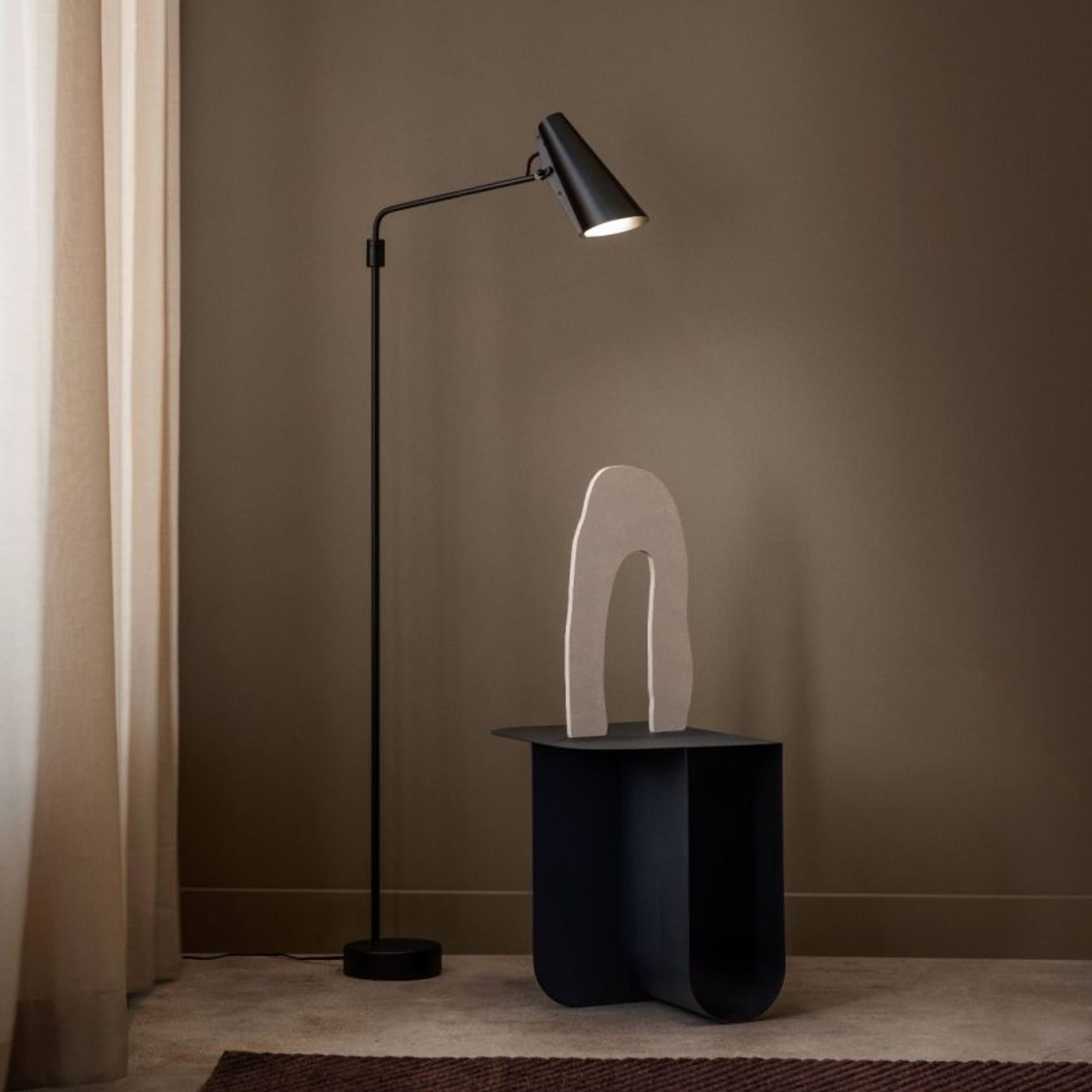 Birdy Swing Floor Lamp