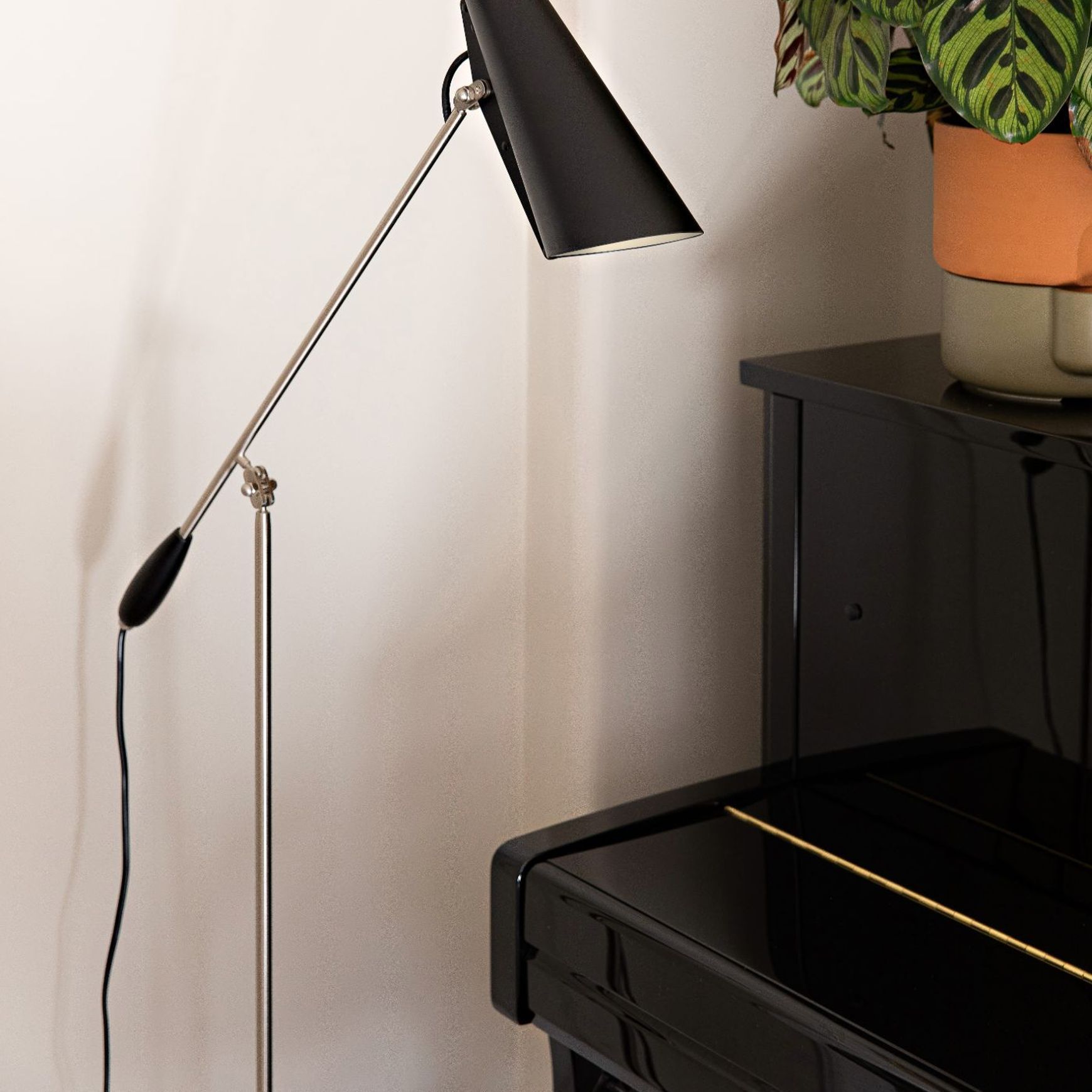 Birdy Floor Lamp