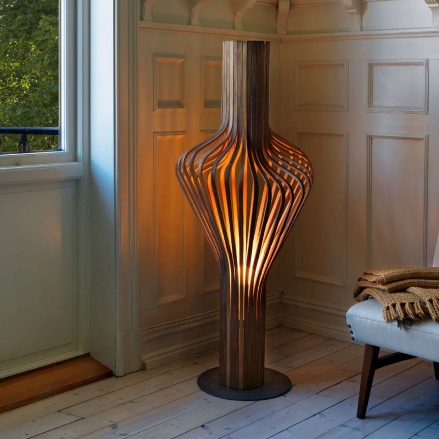 Diva Floor Lamp