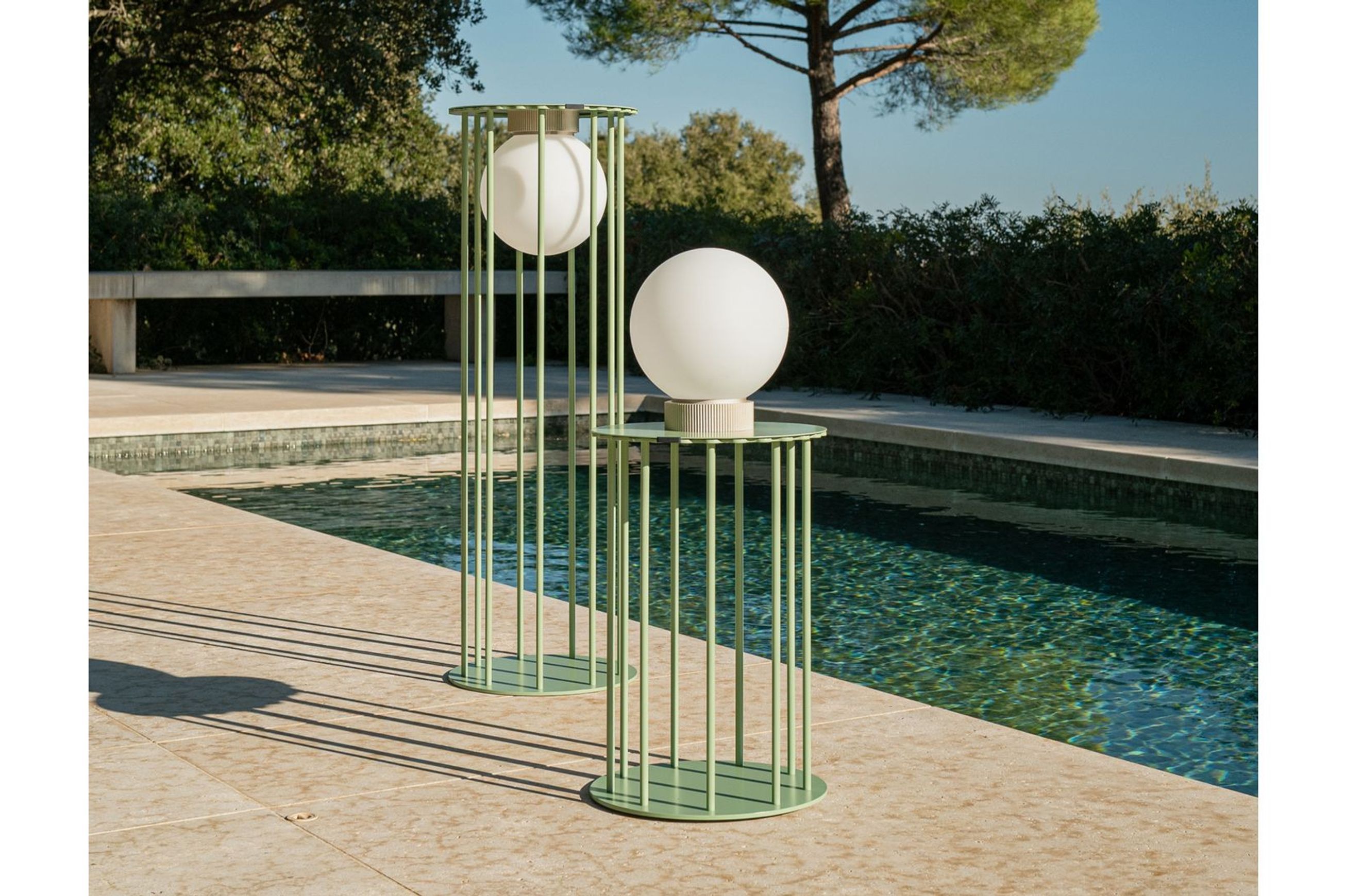 Intro Outdoor Floor Lamp