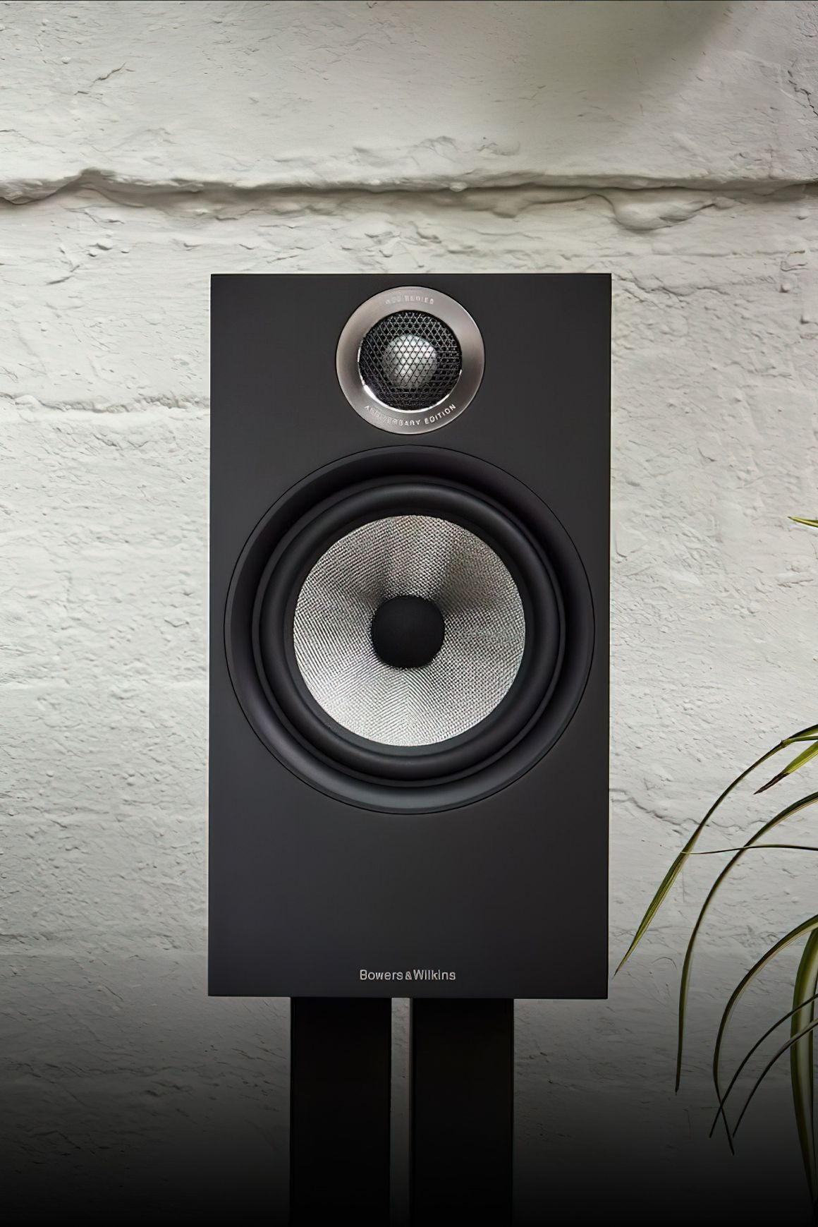 Bowers & Wilkins 606 S2 Stand-Mount Speaker