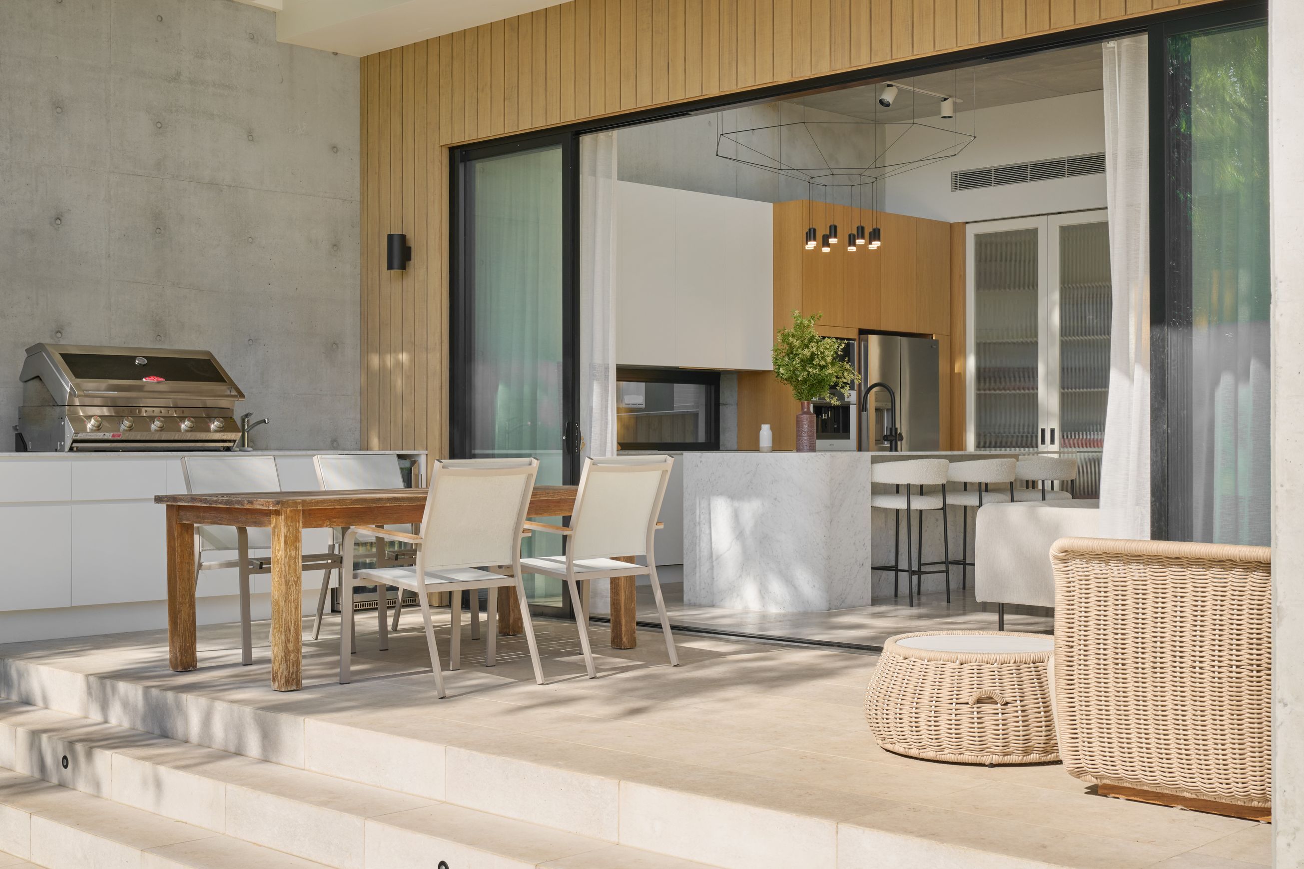 Luna Chiaro Limestone