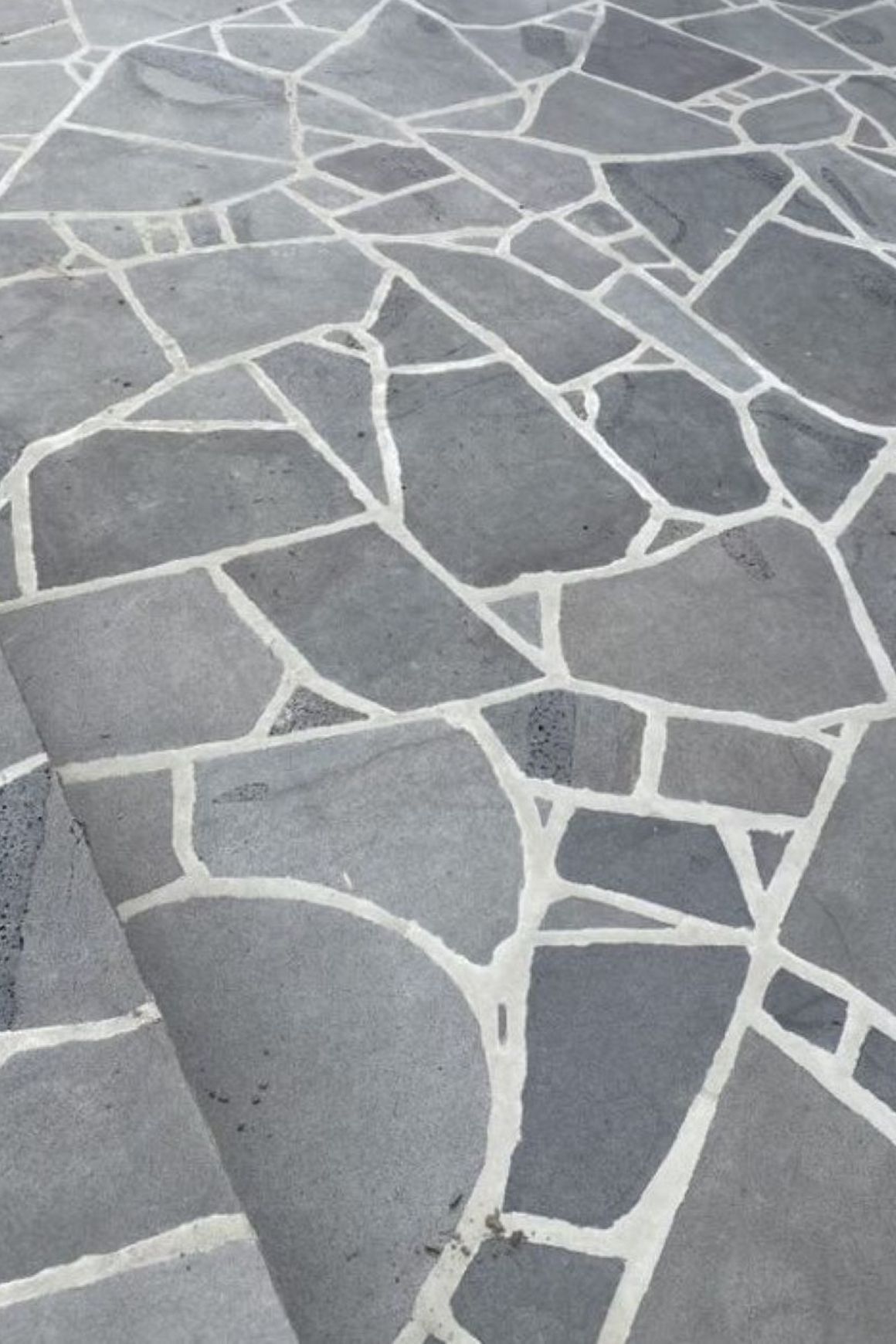 Bluestone Crazy Paving