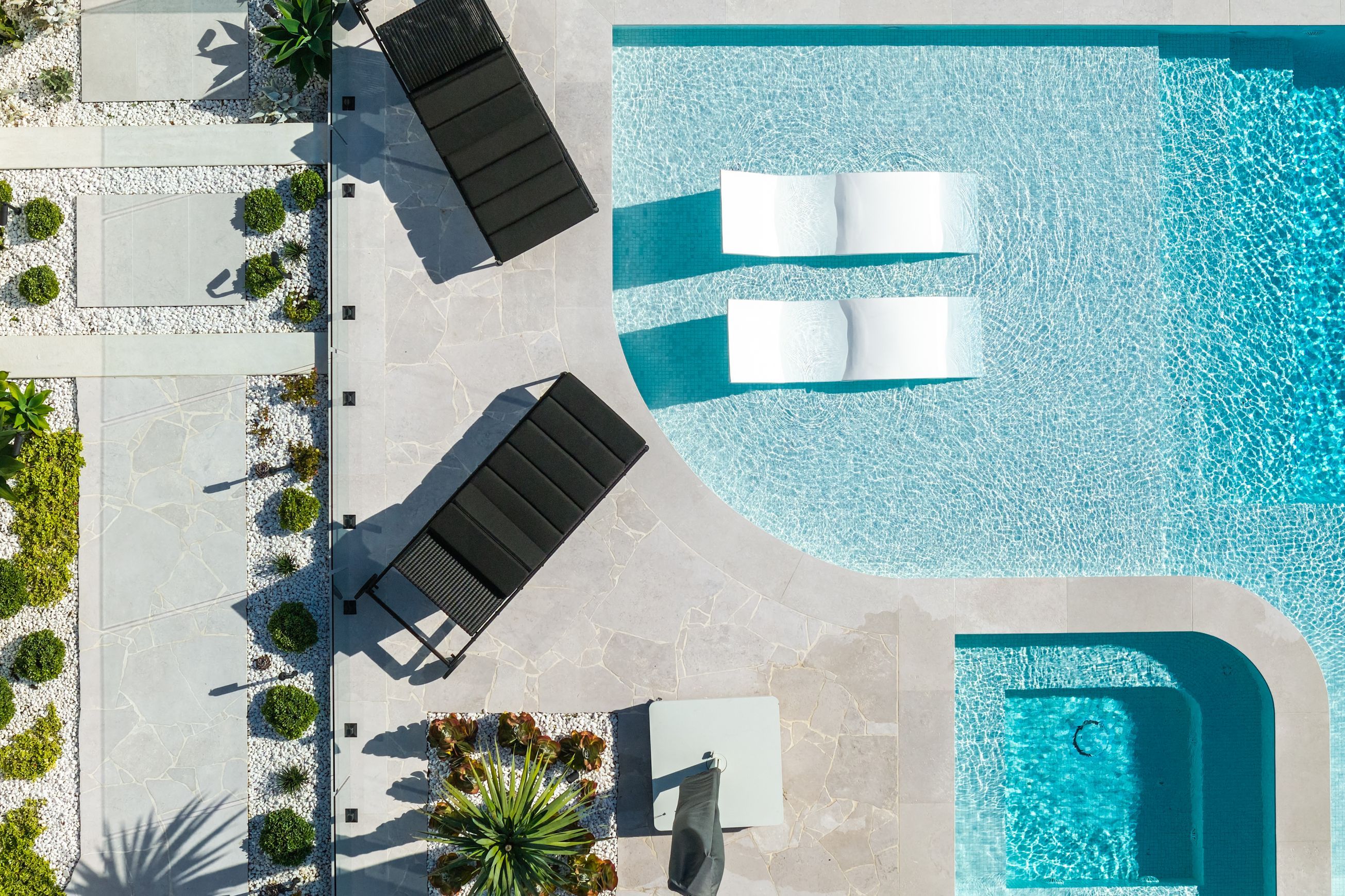Luna Chiaro Limestone Crazy Paving