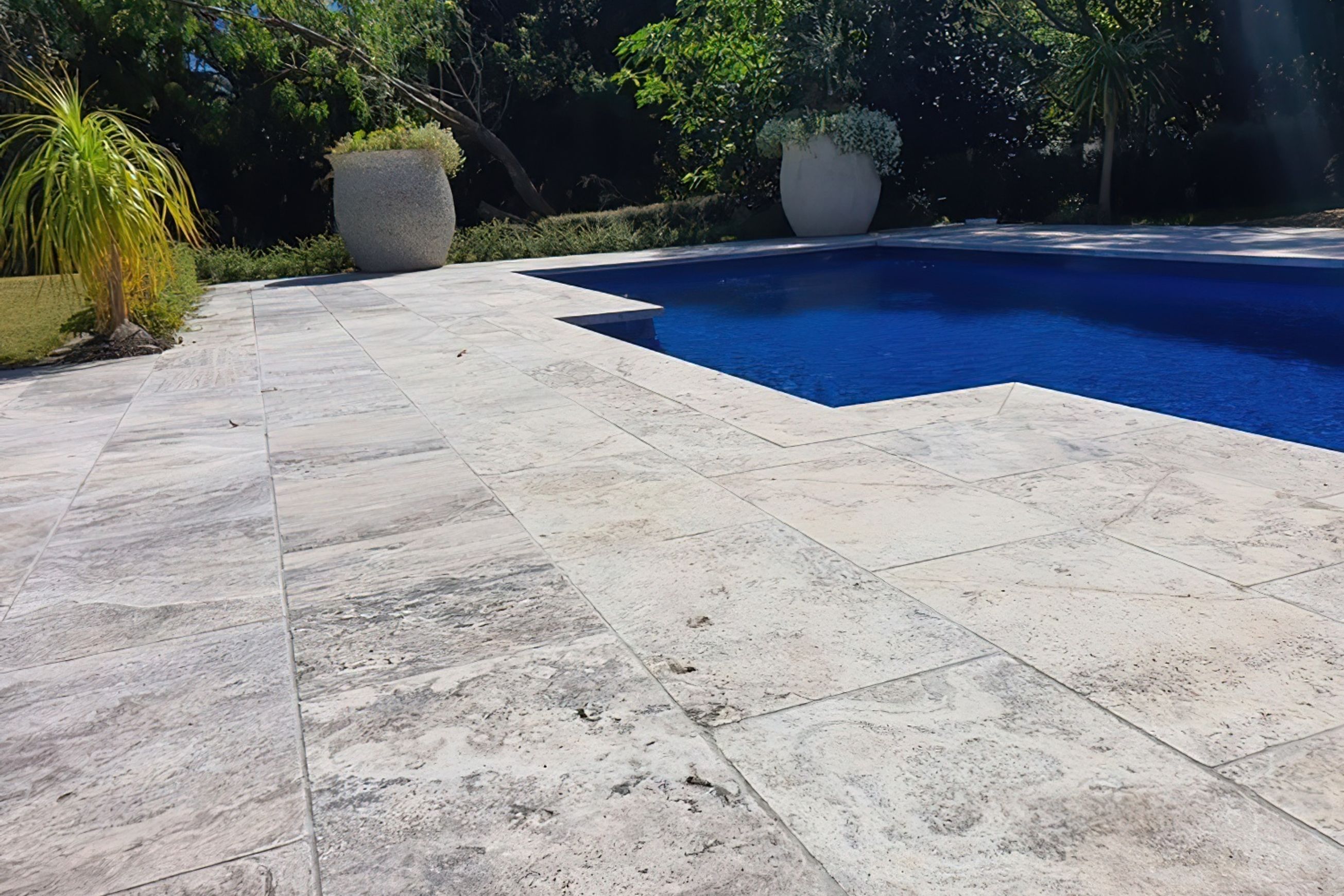 Silver Travertine | Tiles
