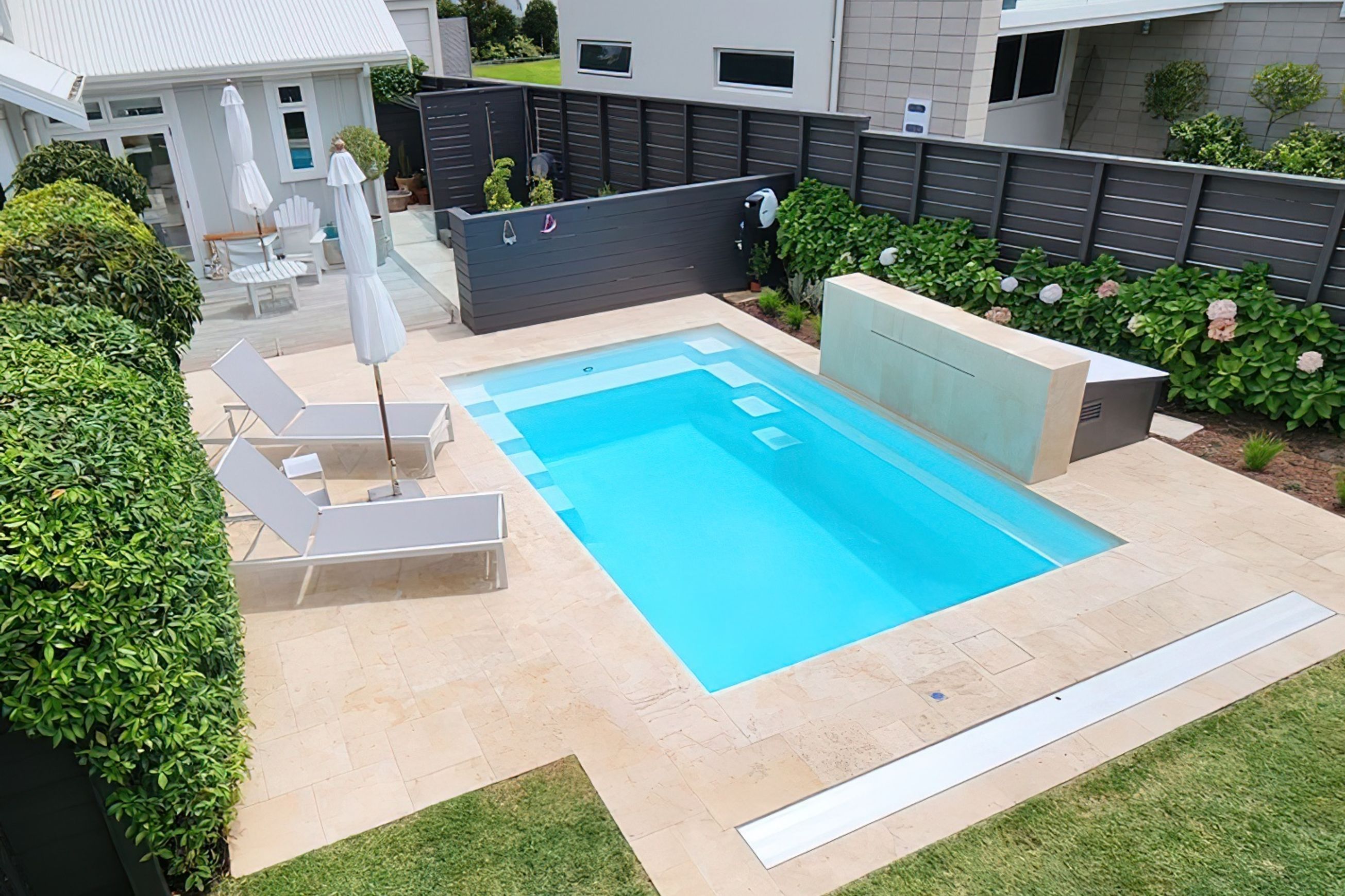 Classic Travertine | Tiles