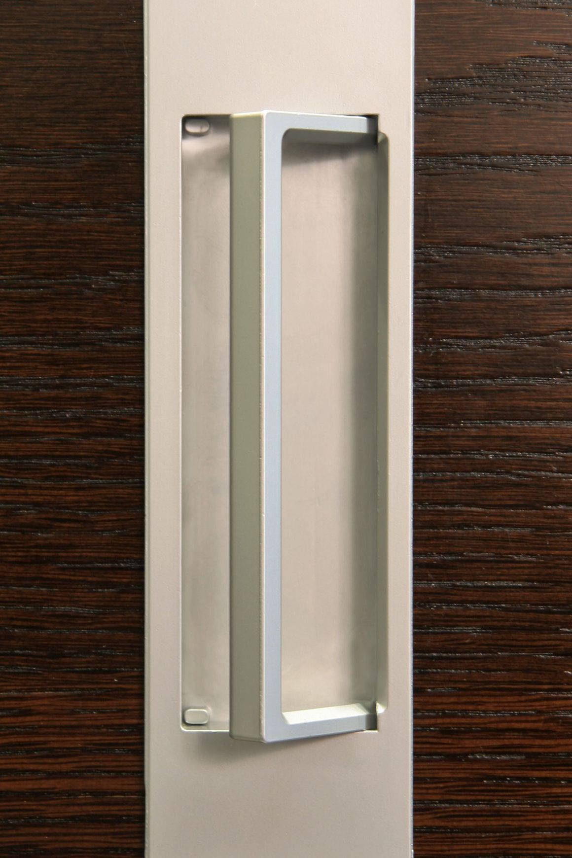 HB678 170mm and HB679 250mm Flush D Pull