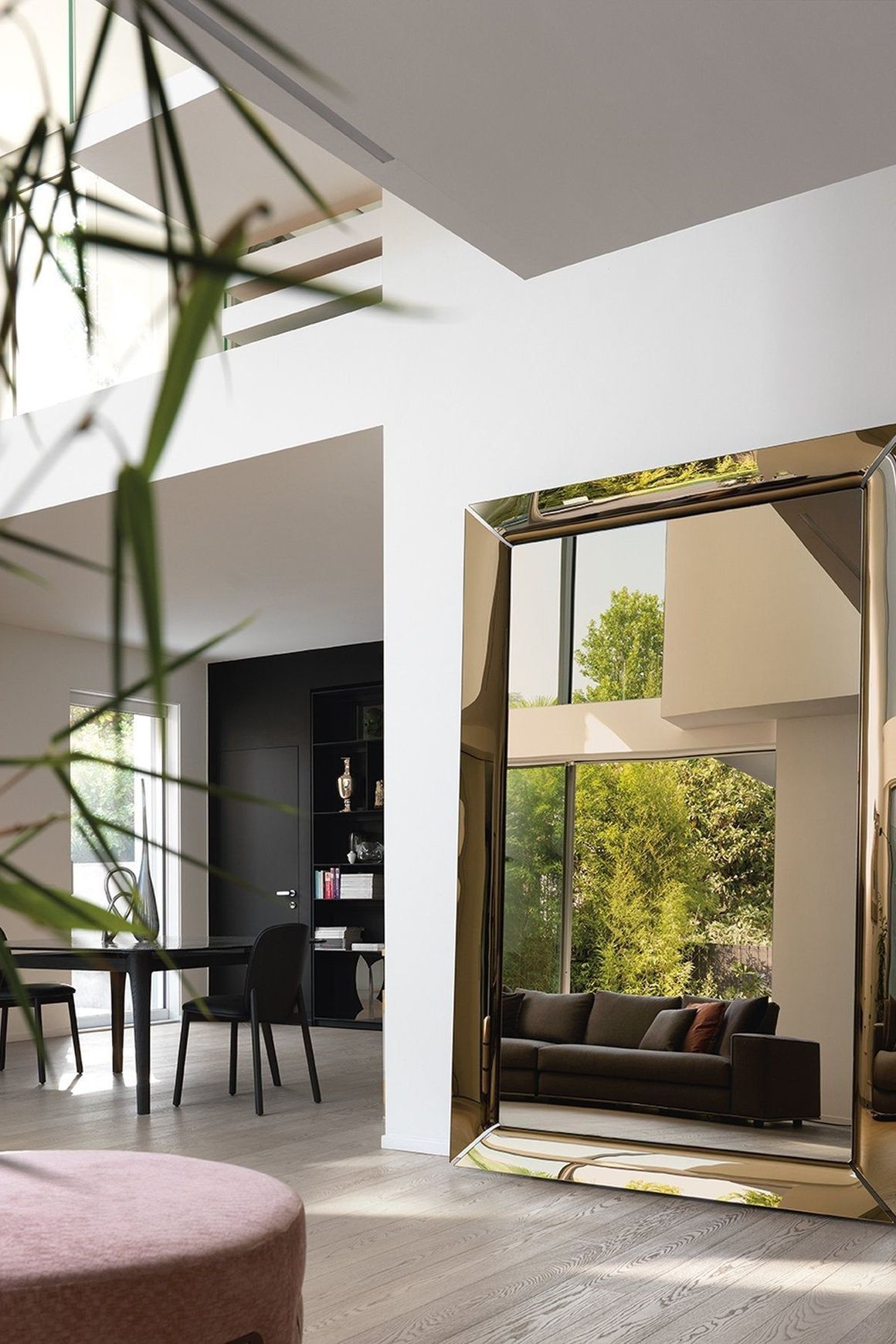 Caadre Mirror