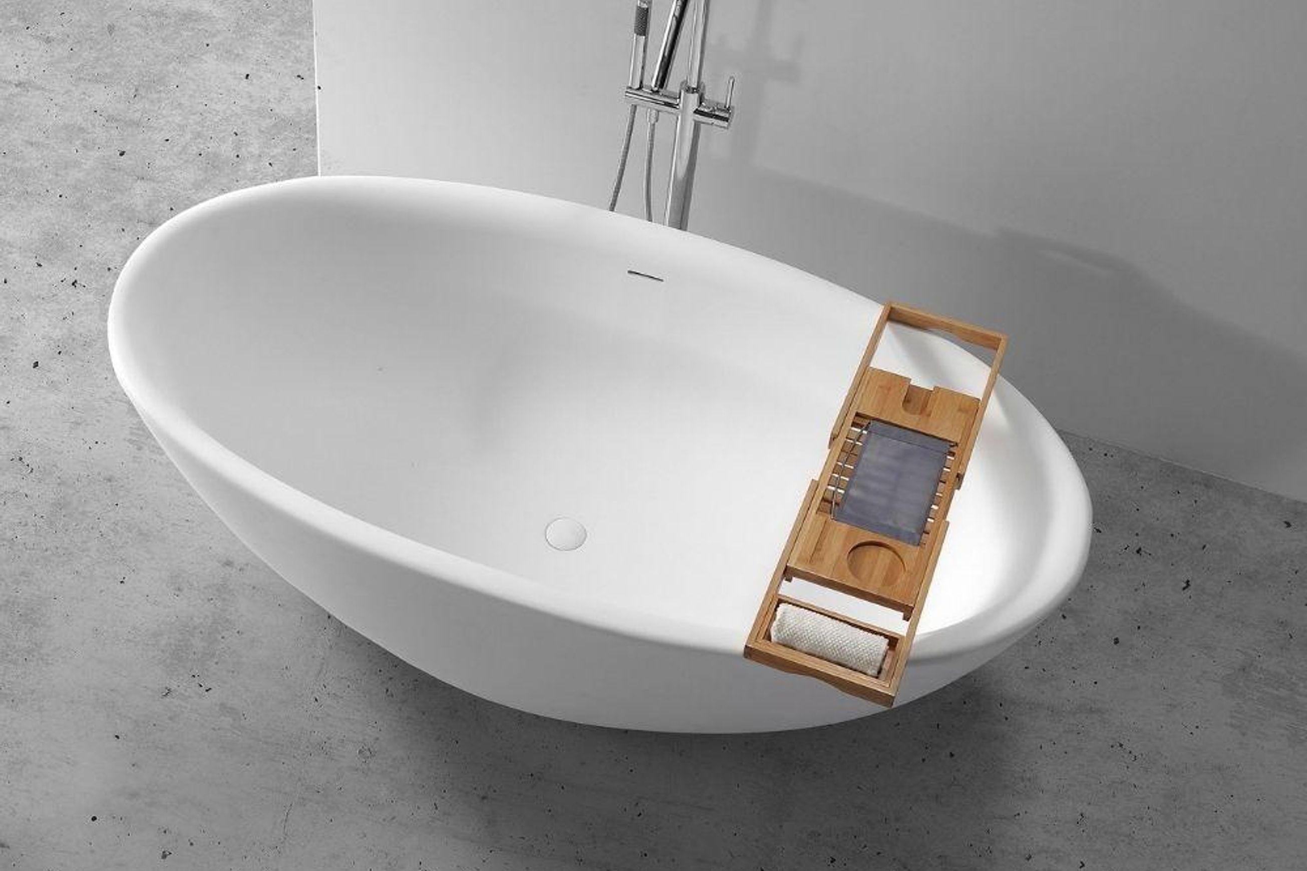 B092 Extra Wide Hugi Bath 1710mm