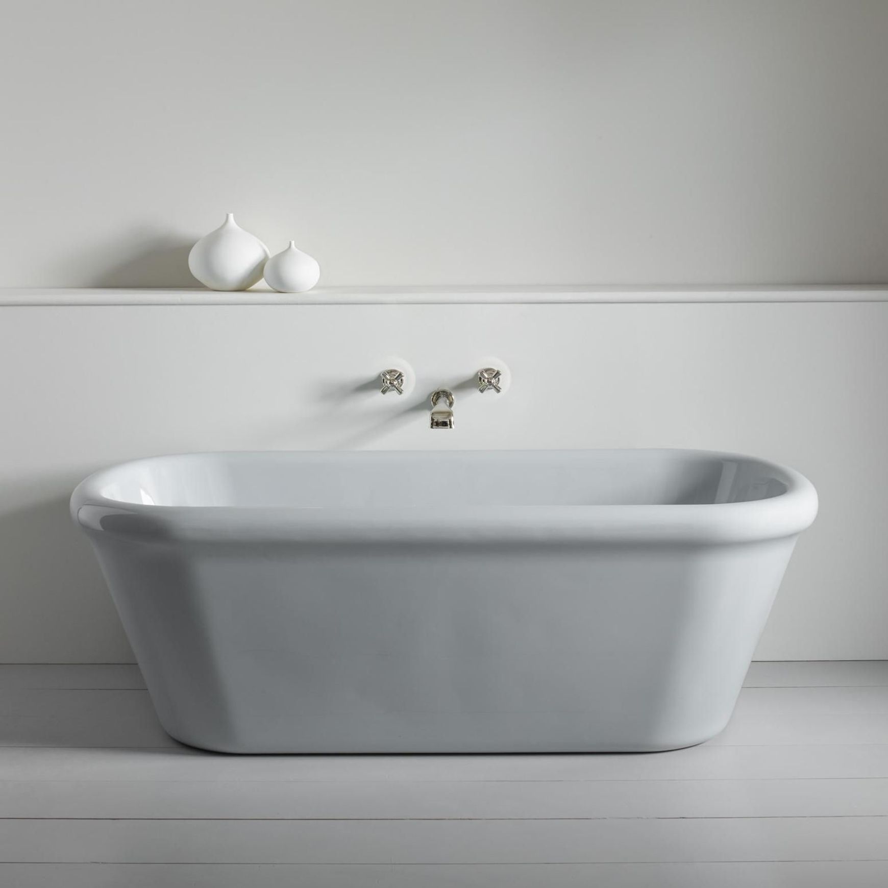 Rockwell Bath with Feet