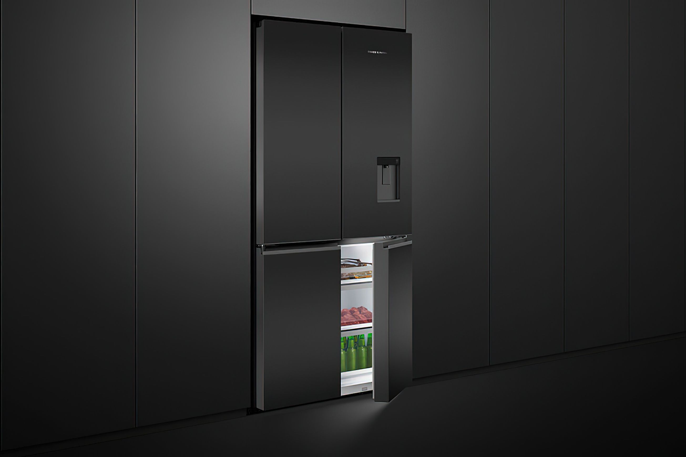 F&P Freestanding Quad Door Refrigerator Freezer, 690L