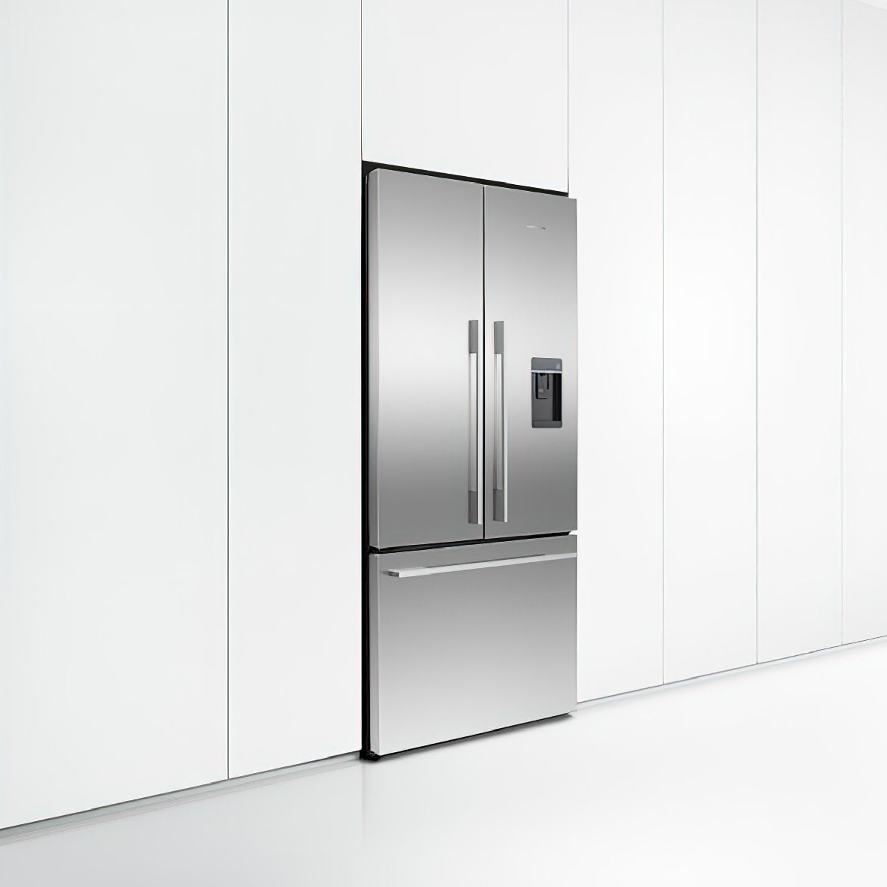 F&P Freestanding French Door Refrigerator Freezer, 569L
