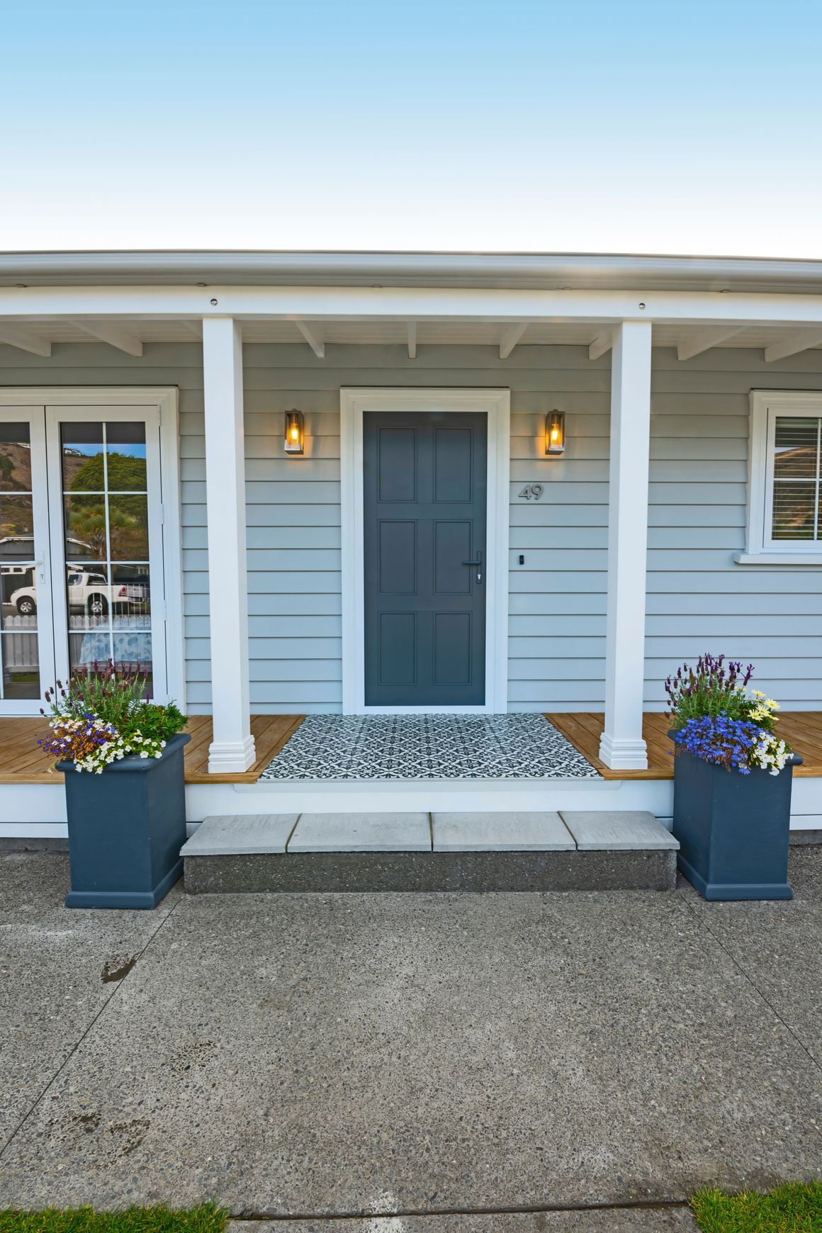 6P Aluminium Heritage Entrance Door
