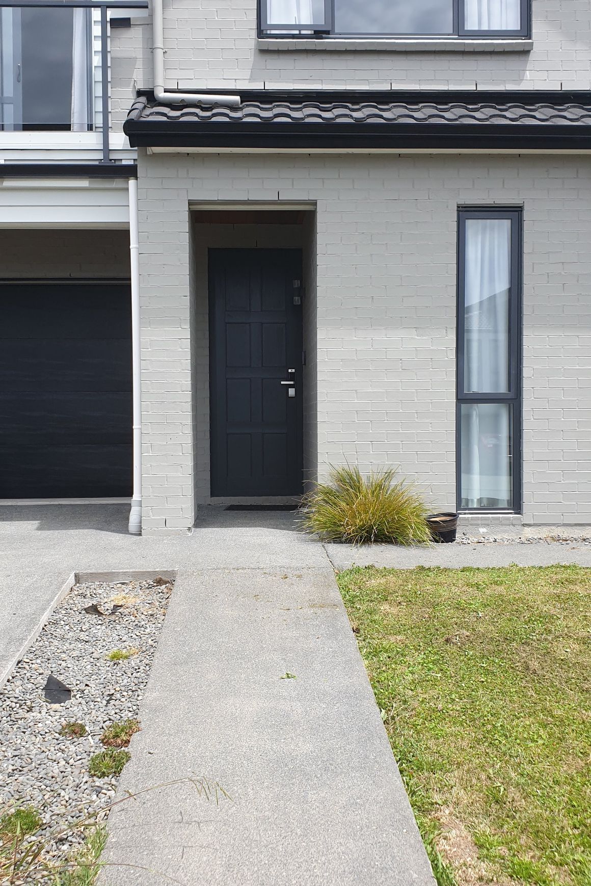 8P Aluminium Heritage Entrance Door