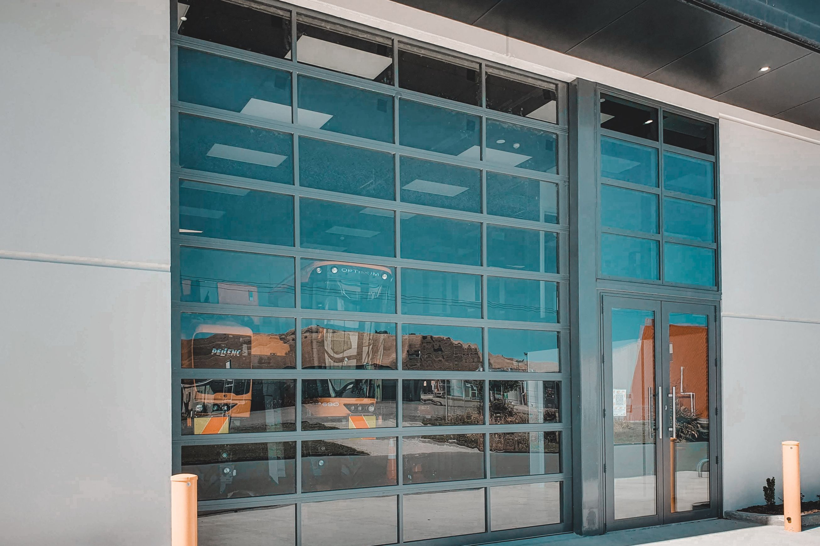 Panoramic Glazed Sectional Garage Door