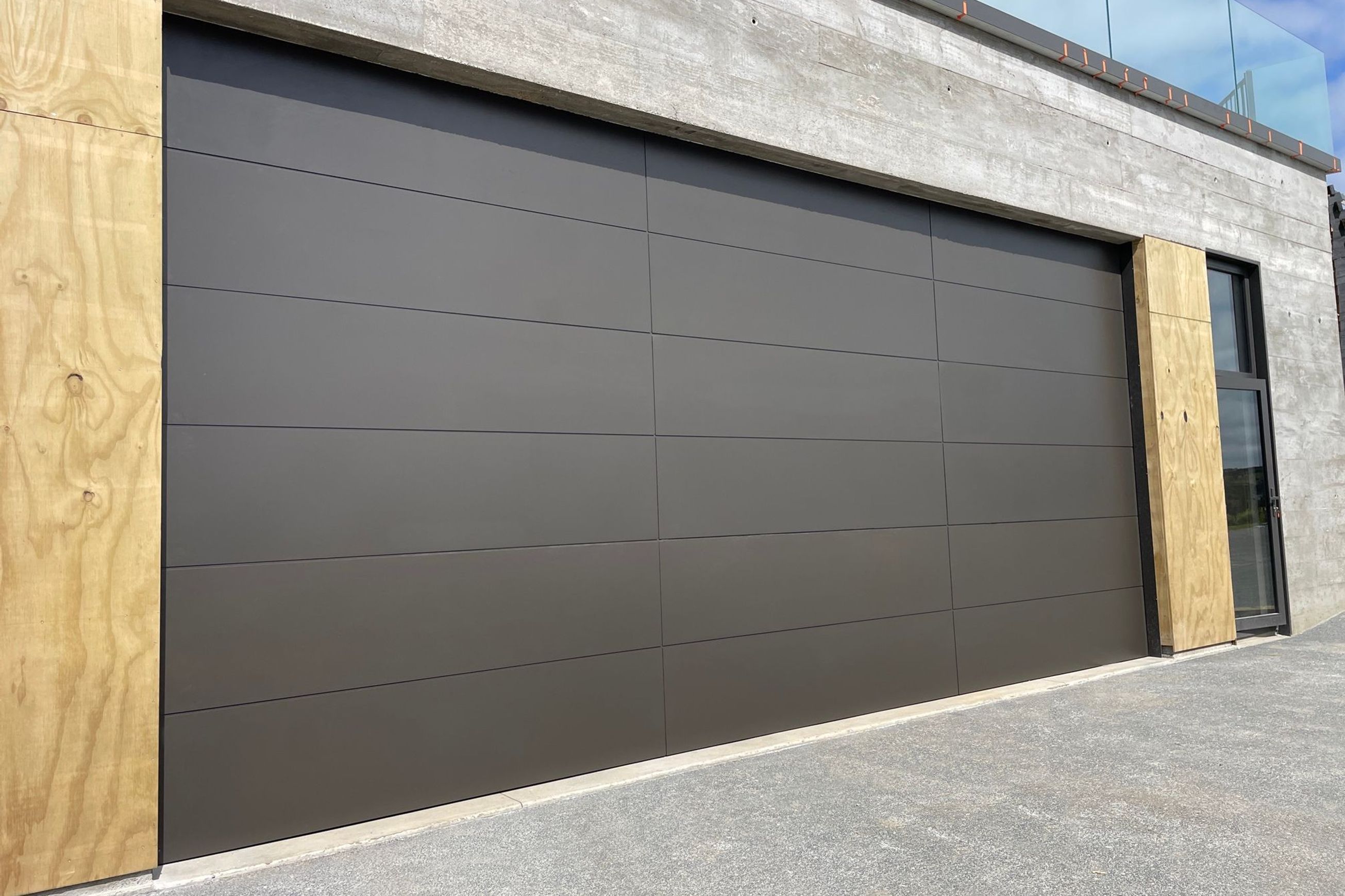 Altec Garage Door