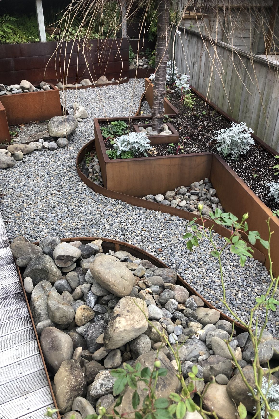 Zero-Flex Garden Edging and Retaining