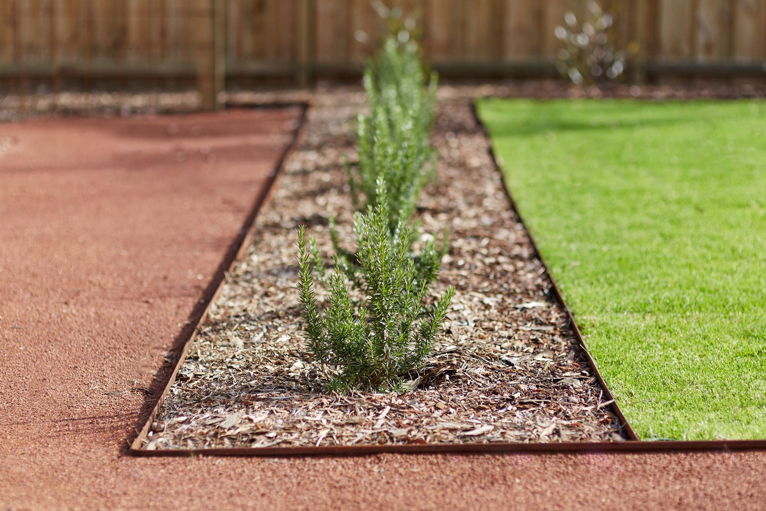 Rigid Garden Edging and Retaining