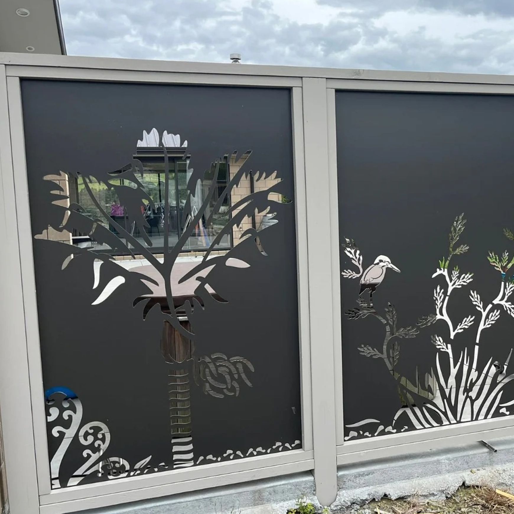 Privacy Screen - Nikau Decorative Panel Set