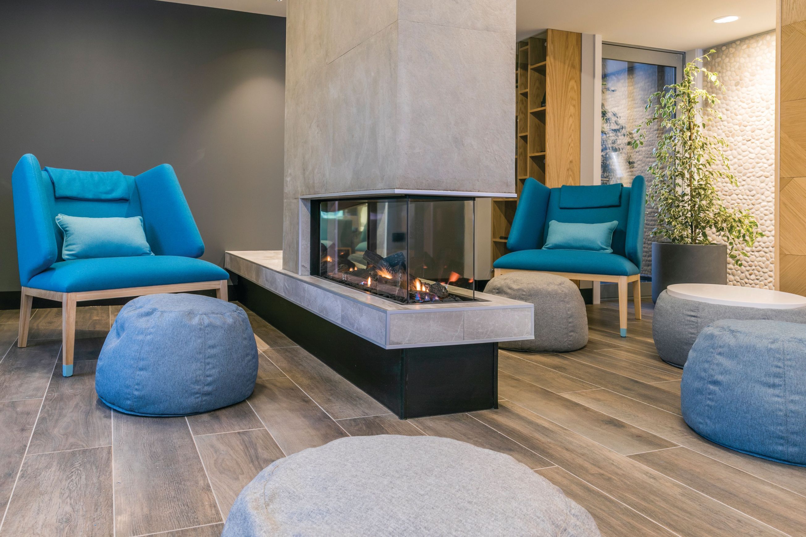 MODE KS1150 Peninsula Gas Fireplace