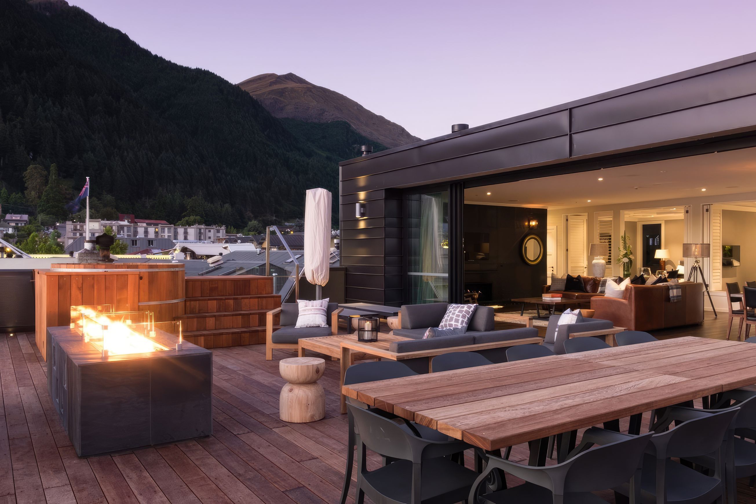 Pit Fire | Gas Fireplace