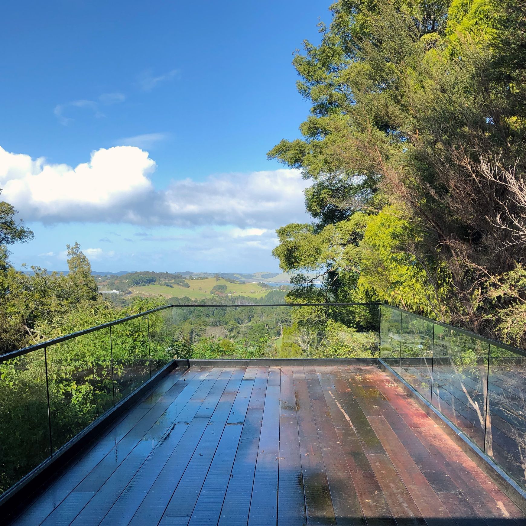 Edgetec Infinity® Frameless Glass Balustrade