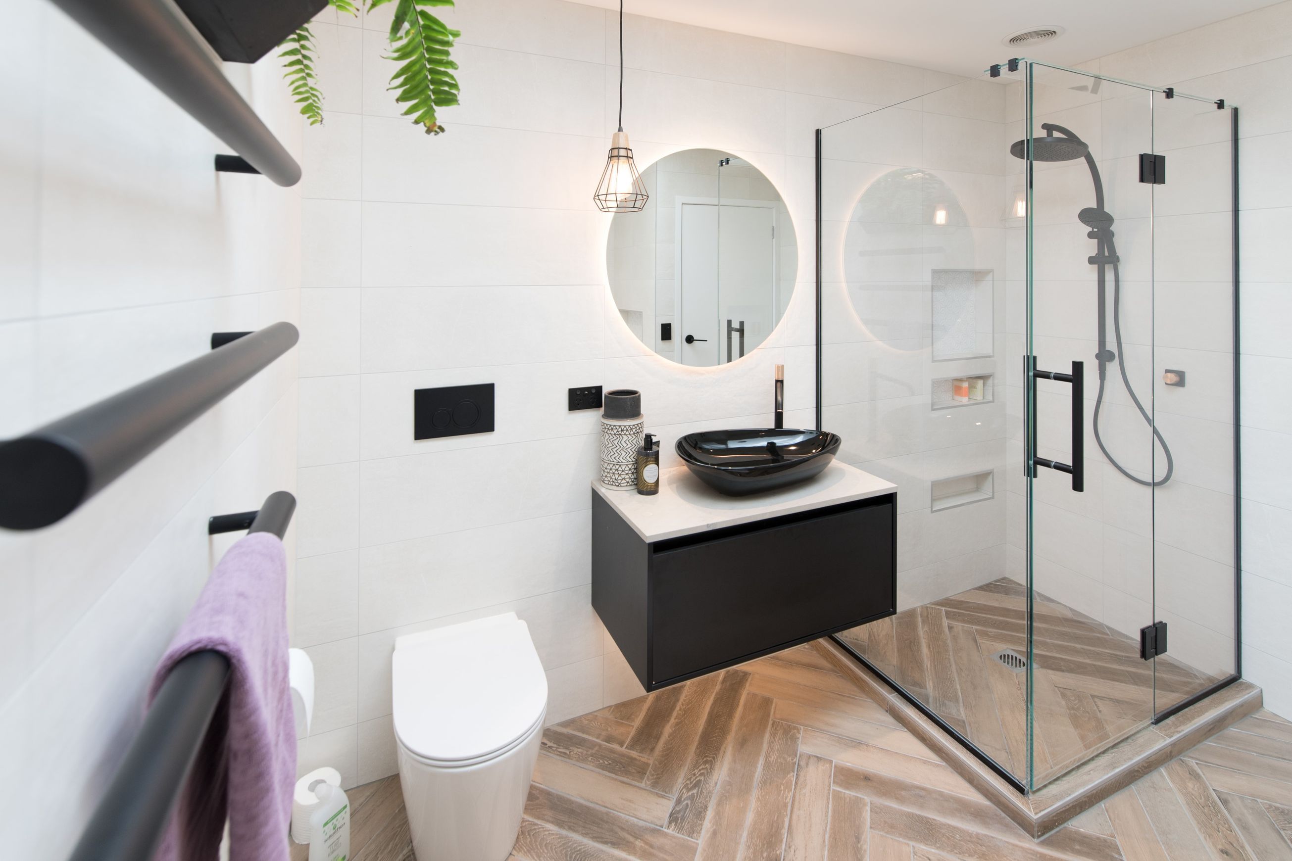 EzyClean Glass Technology