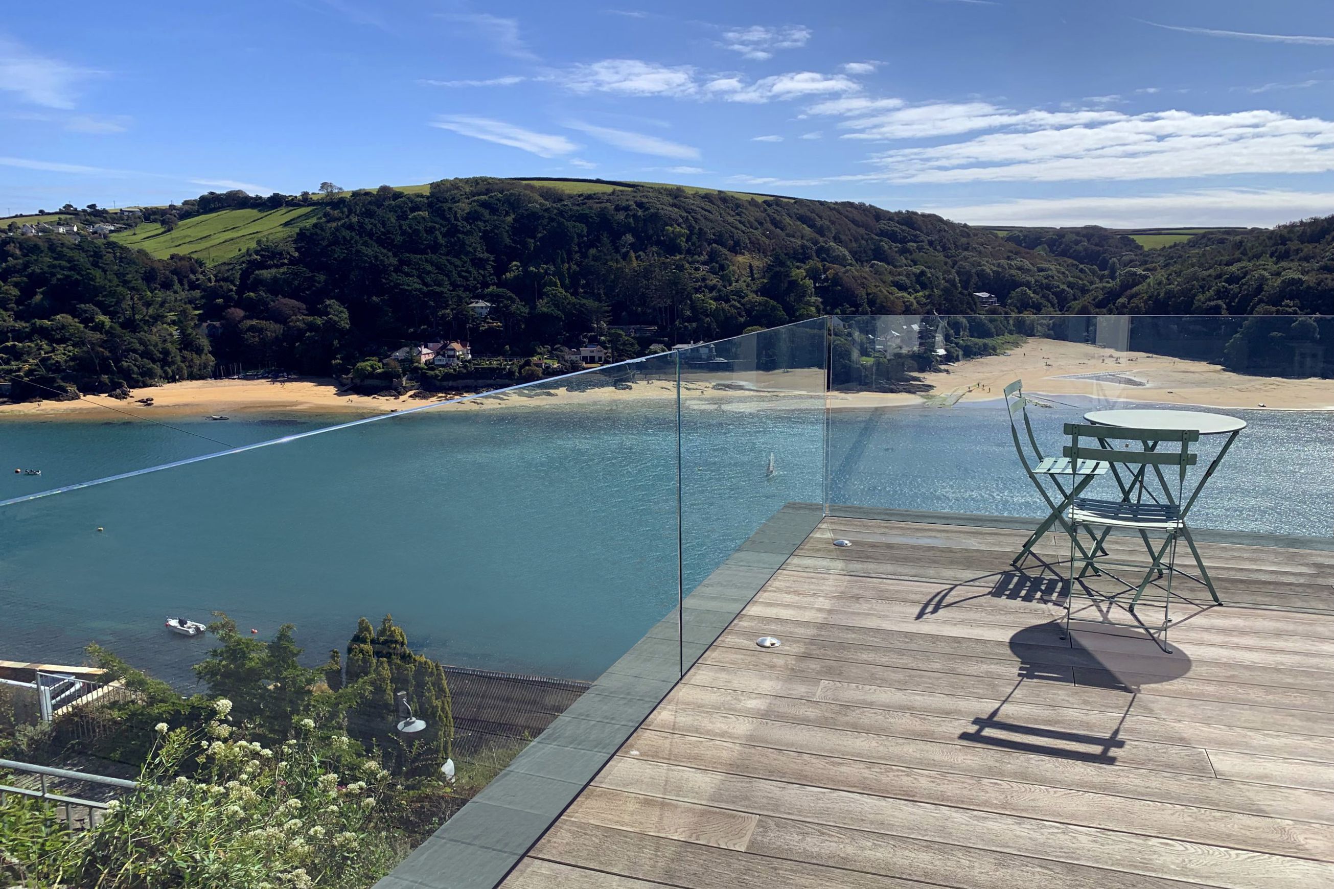 Edgetec® PosiGlaze™ Frameless Glass Balustrade