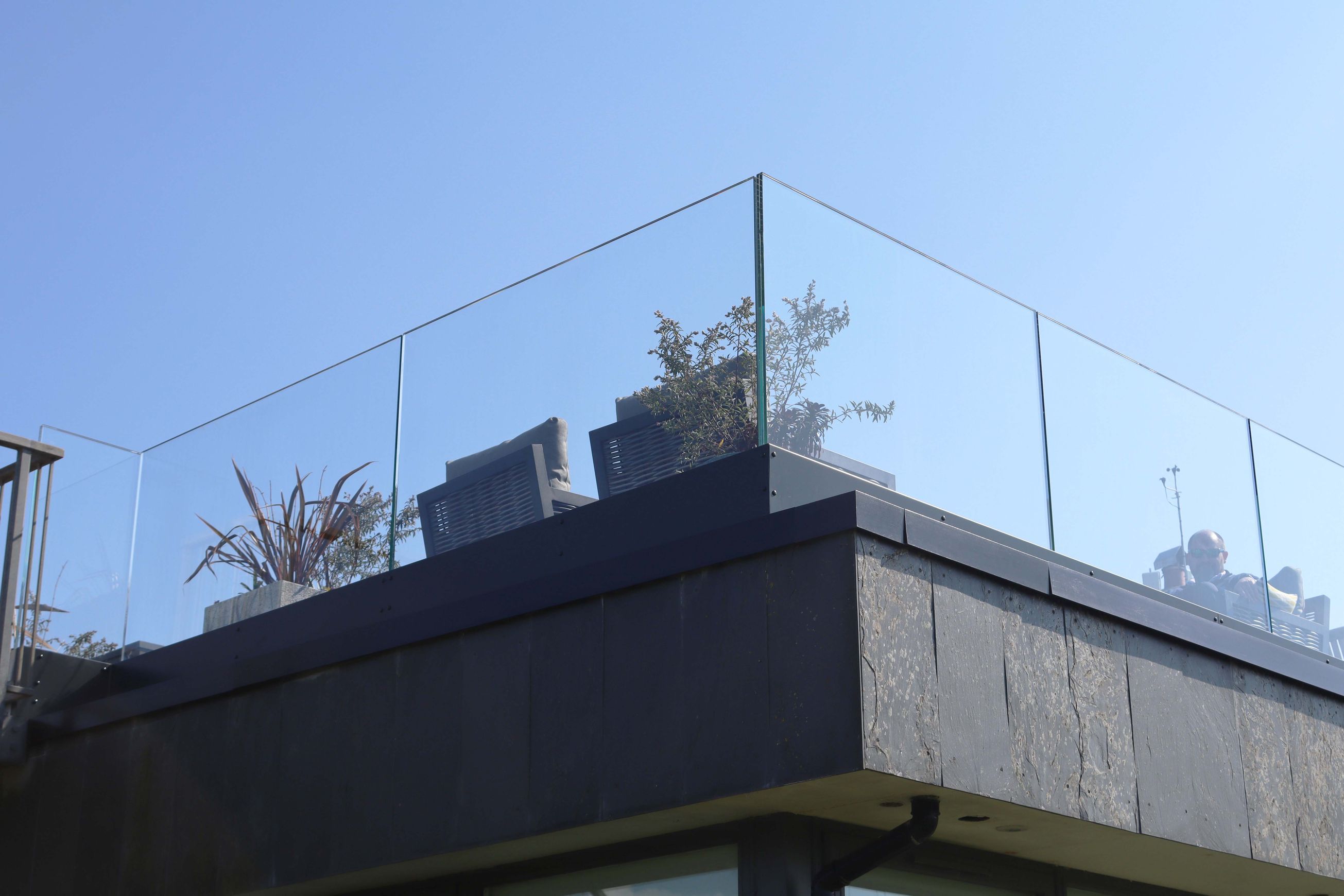 Edgetec® MegaGrip™ Commercial Balustrade
