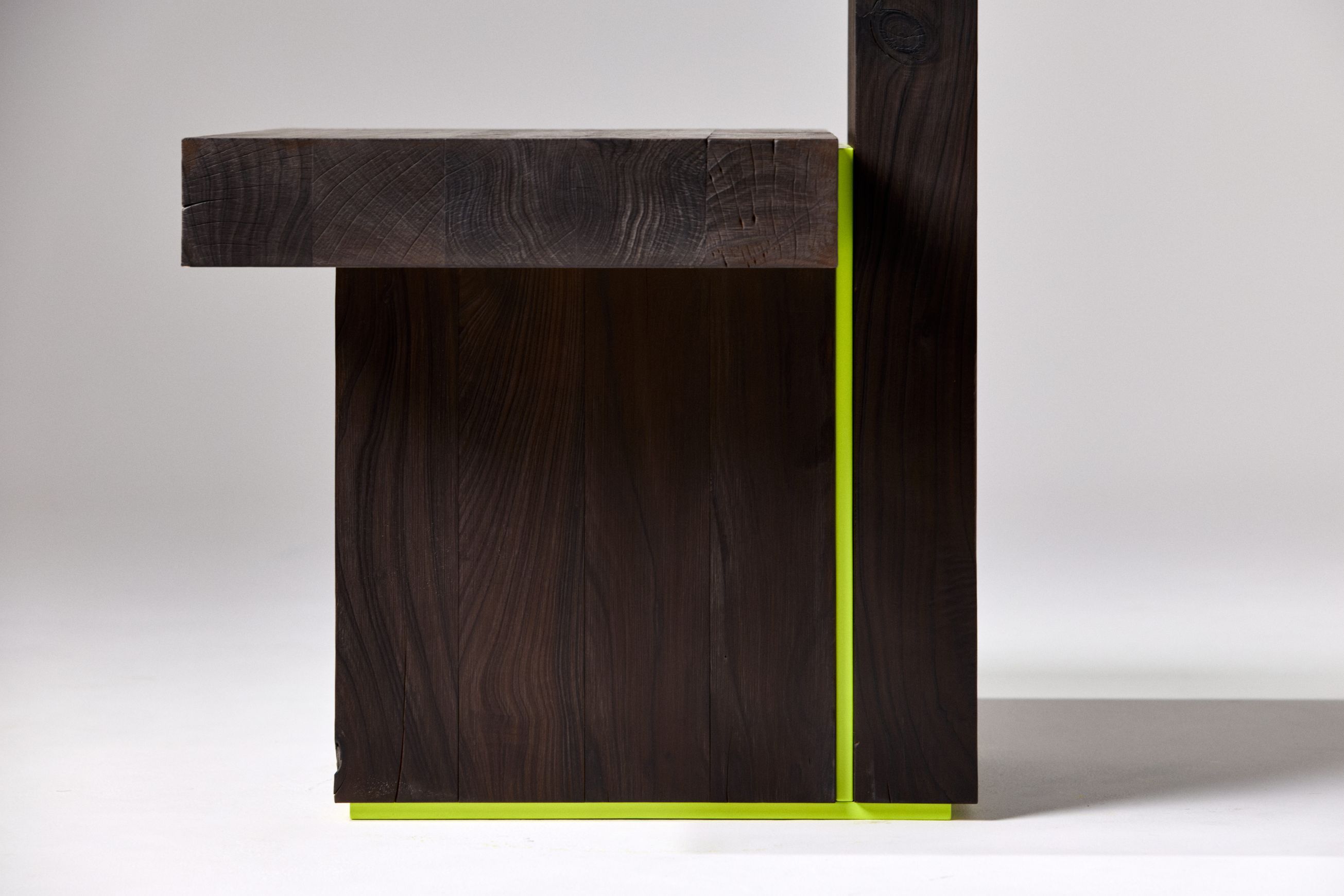 Throne II Chair