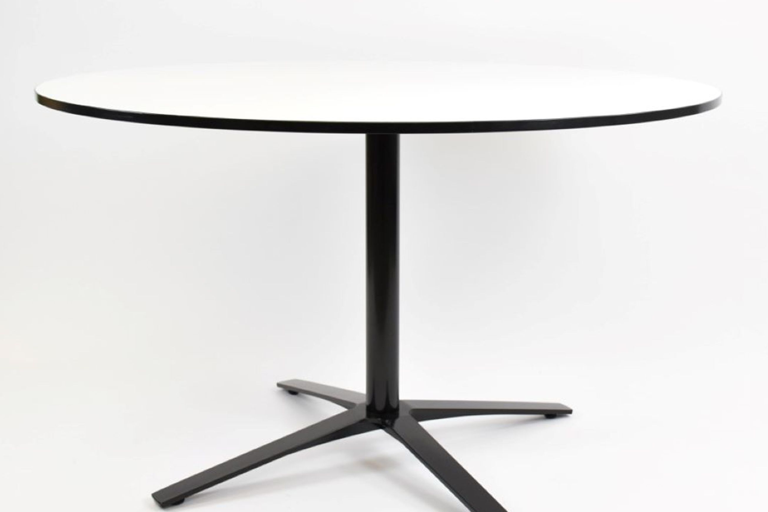 Trusty Meeting Table 1