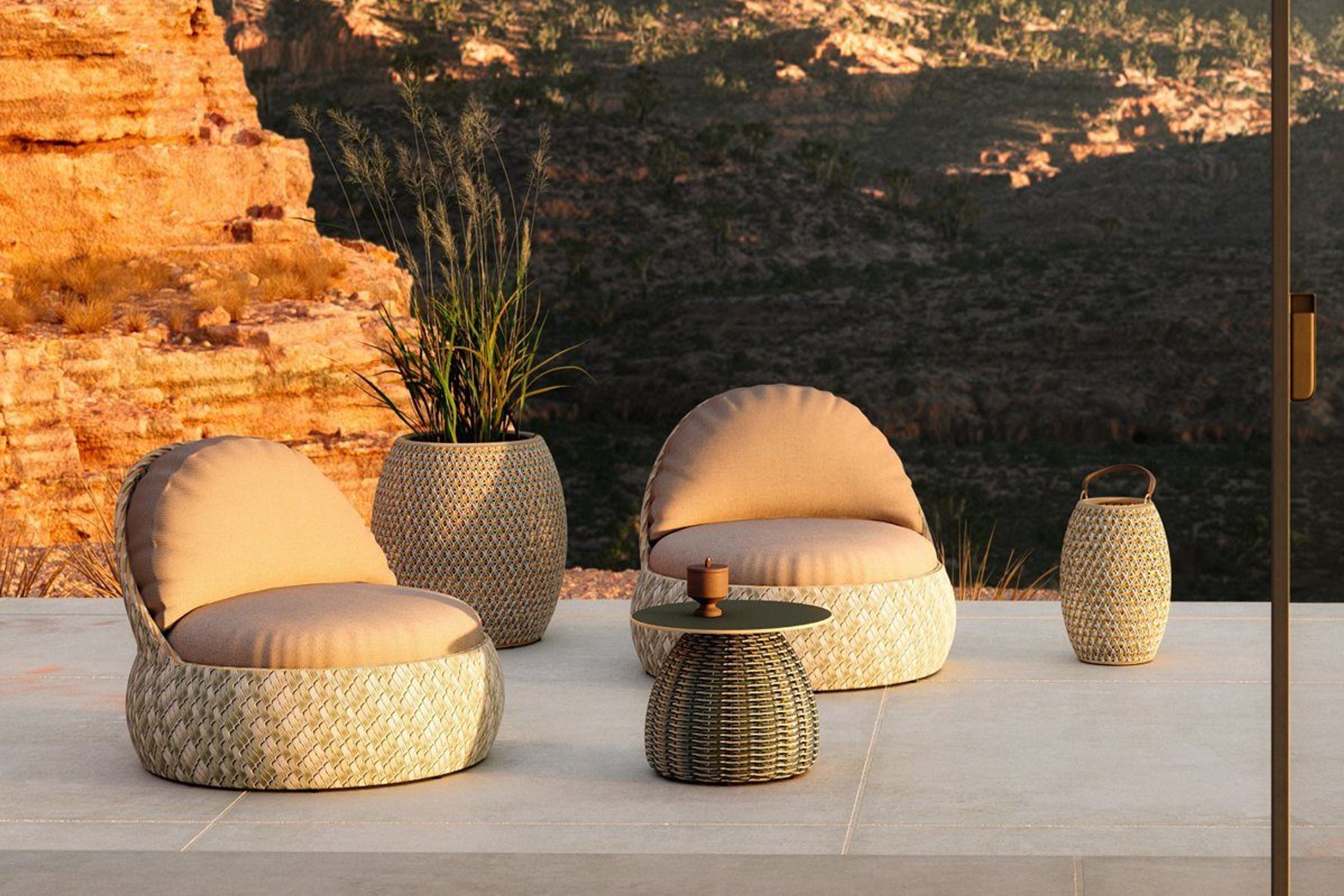 DALA |  Planters