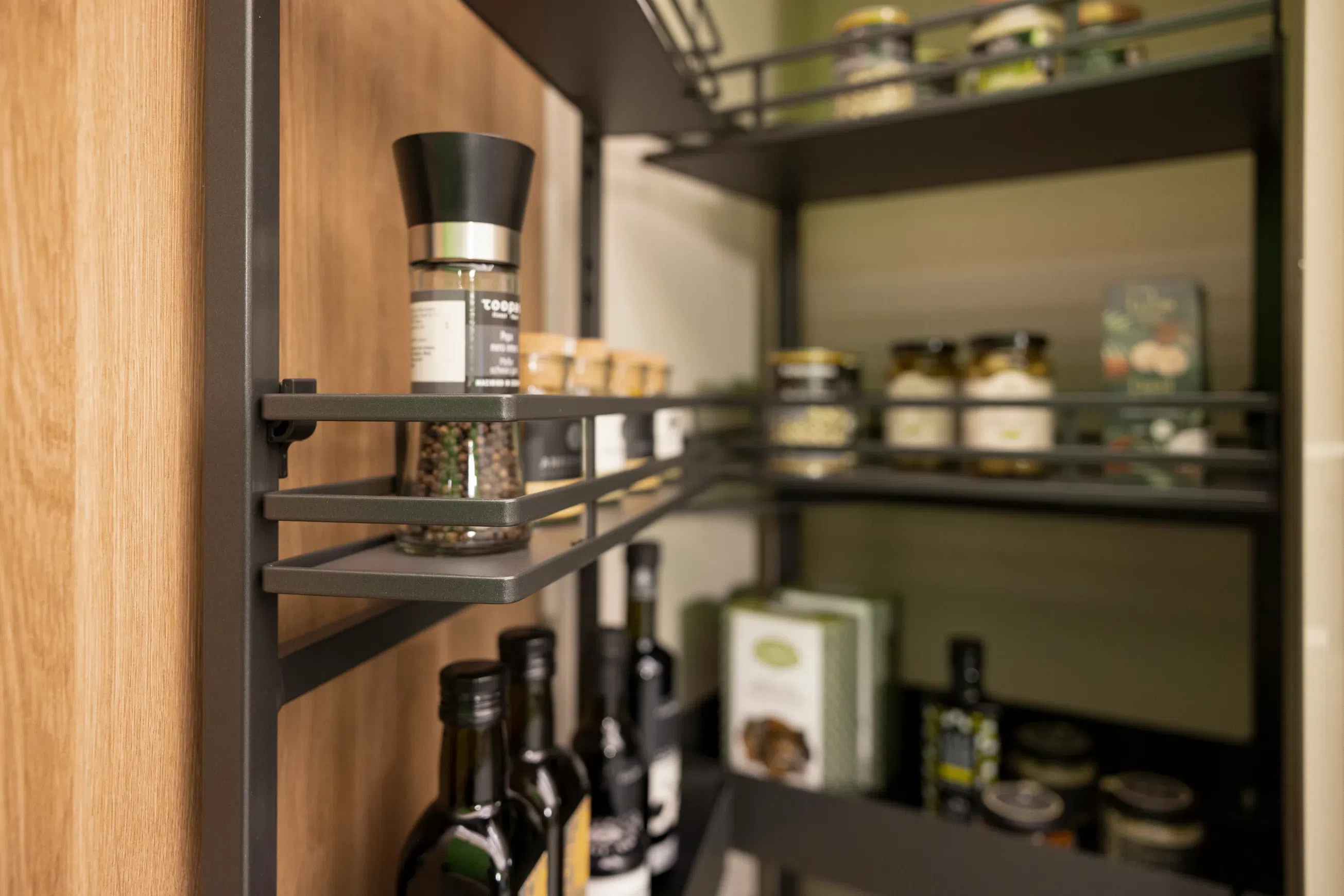 ISEO Double Swing-Out Larder