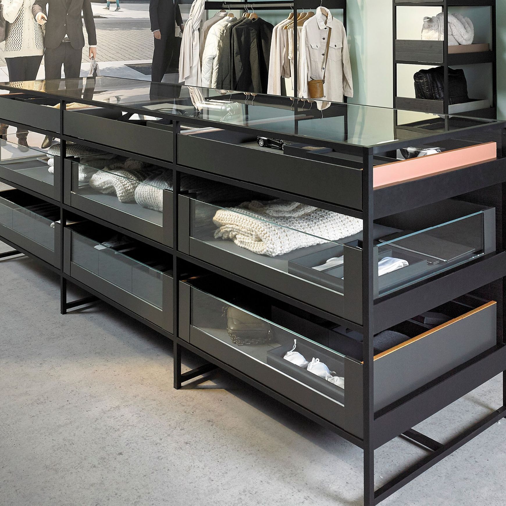 Cadro Frame System