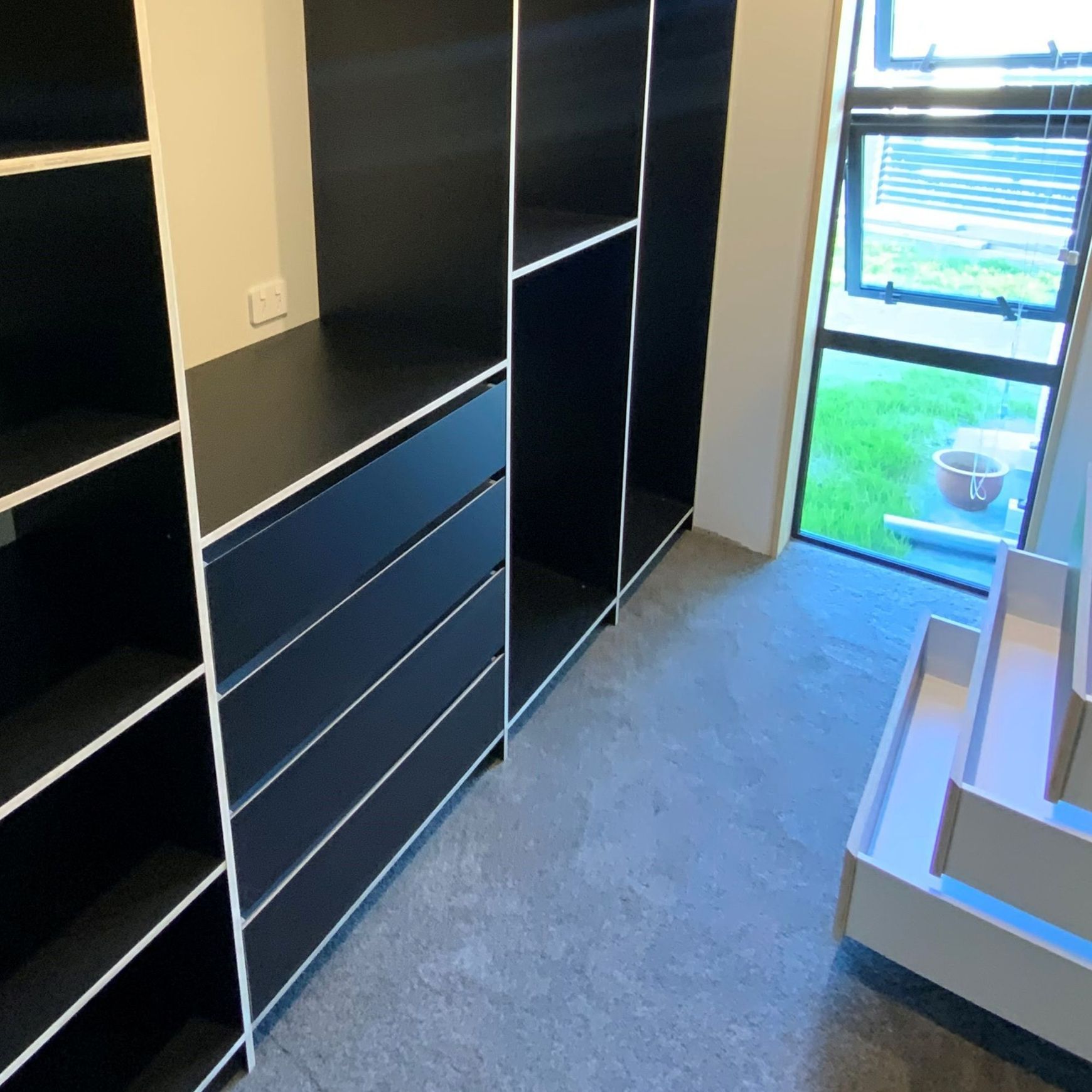 SlimFIT Soft Close Drawers
