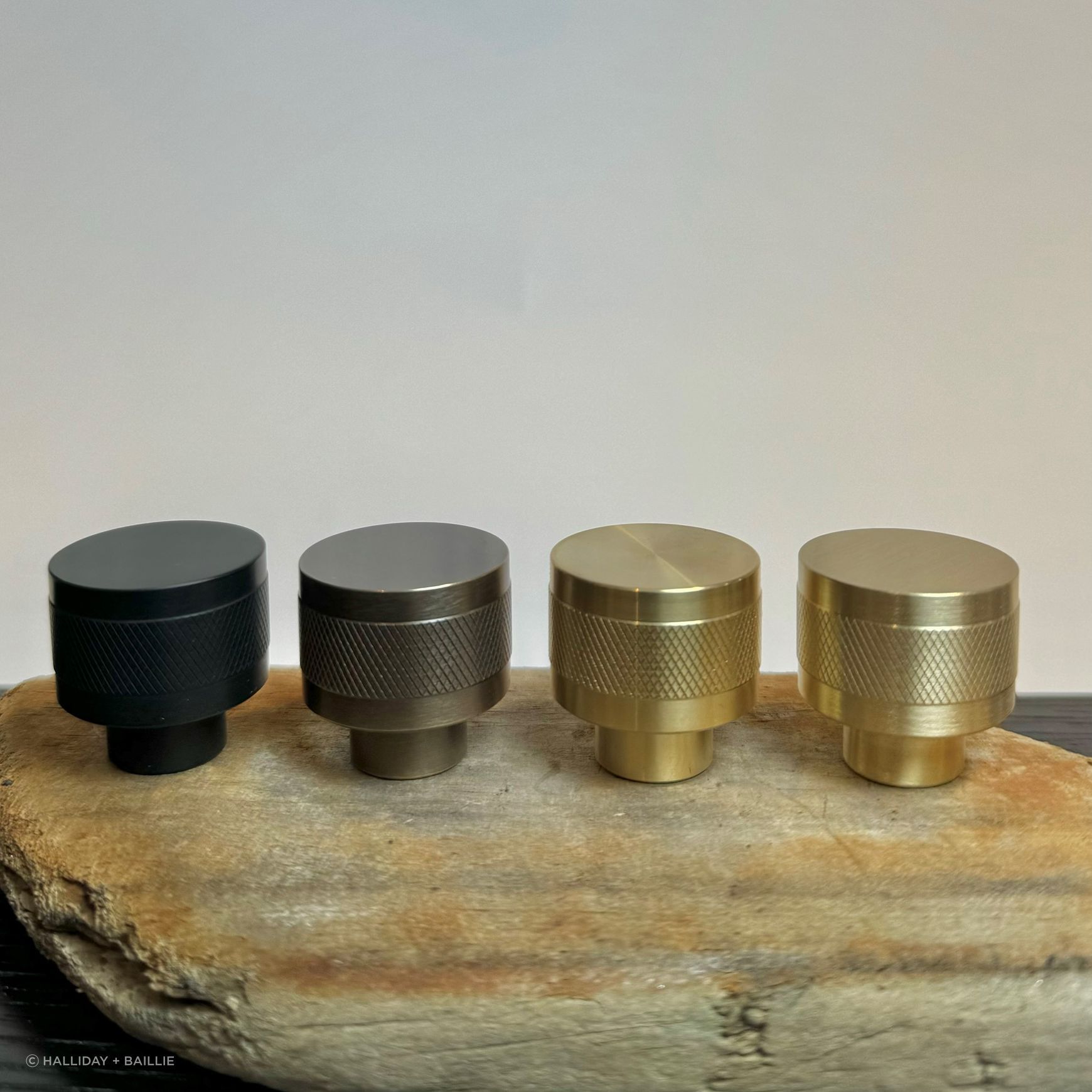 HB900 Series Solid Brass Cabinet Knobs