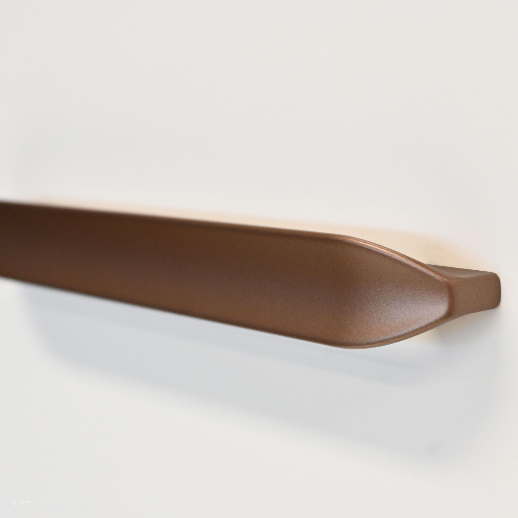 Striatus D Handle