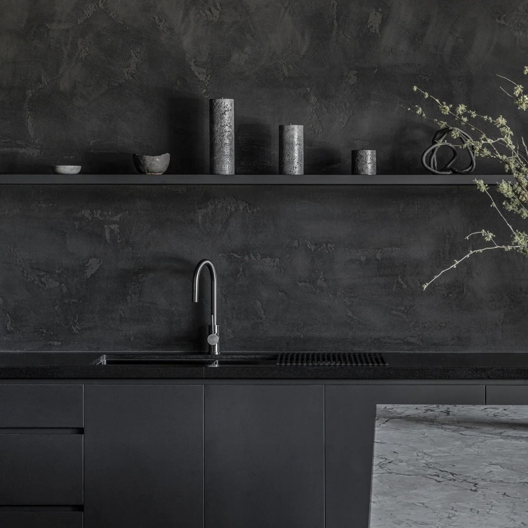 Elysian Commercial Pull-Out Kitchen Mixer - Brushed Gunmetal