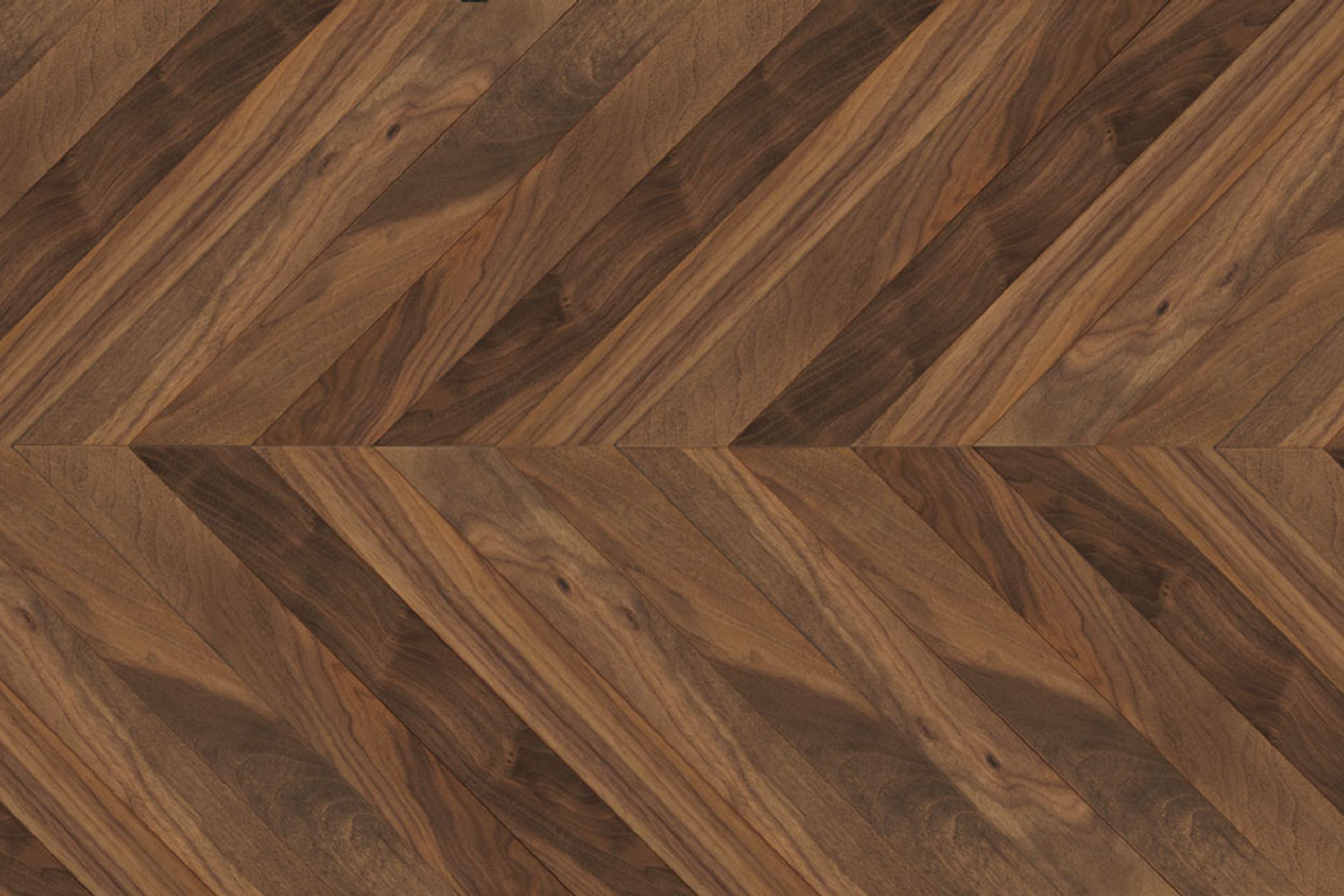 HW6560D Walnut Chevron Character Grade