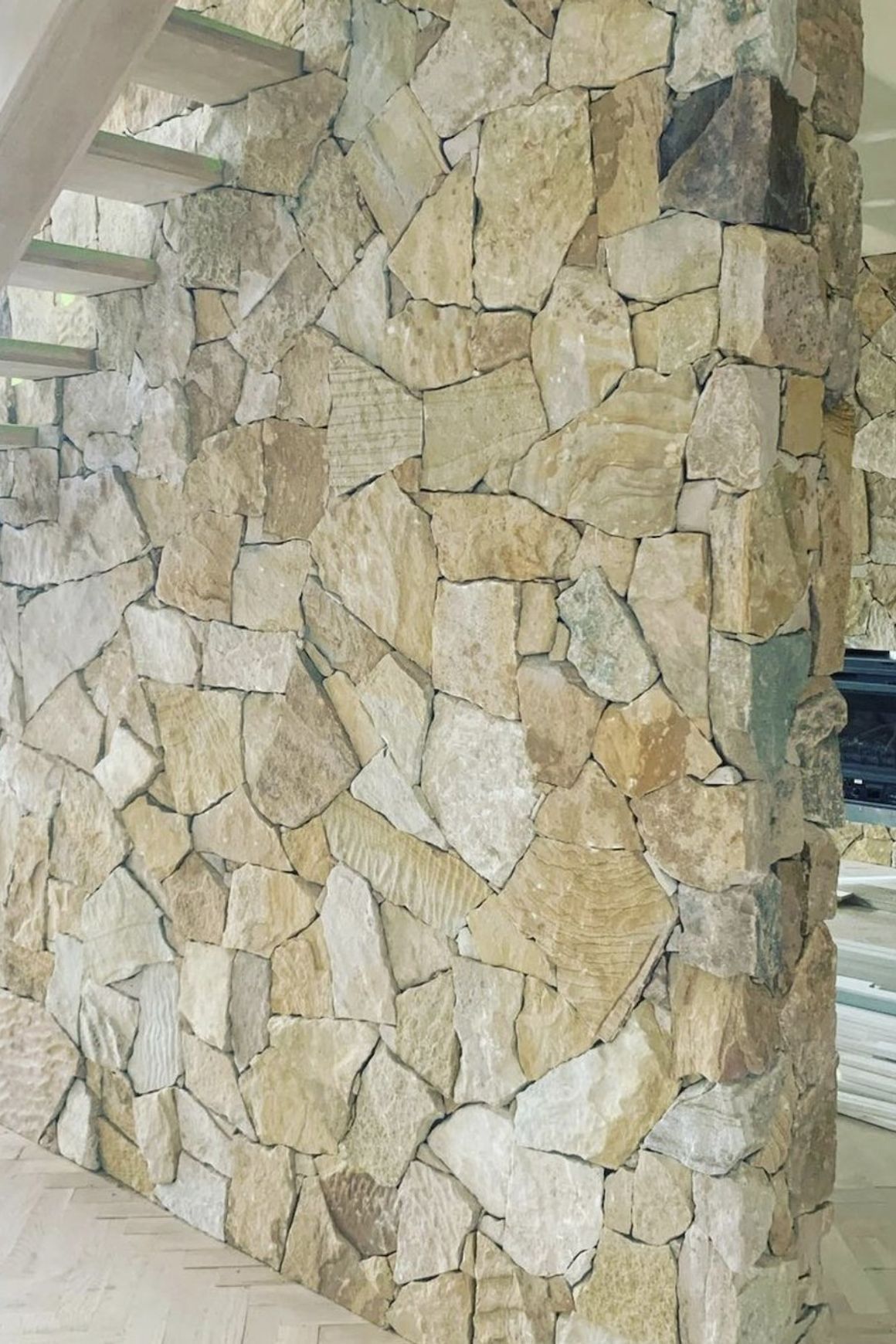 Loose Random Arizona Wall Cladding