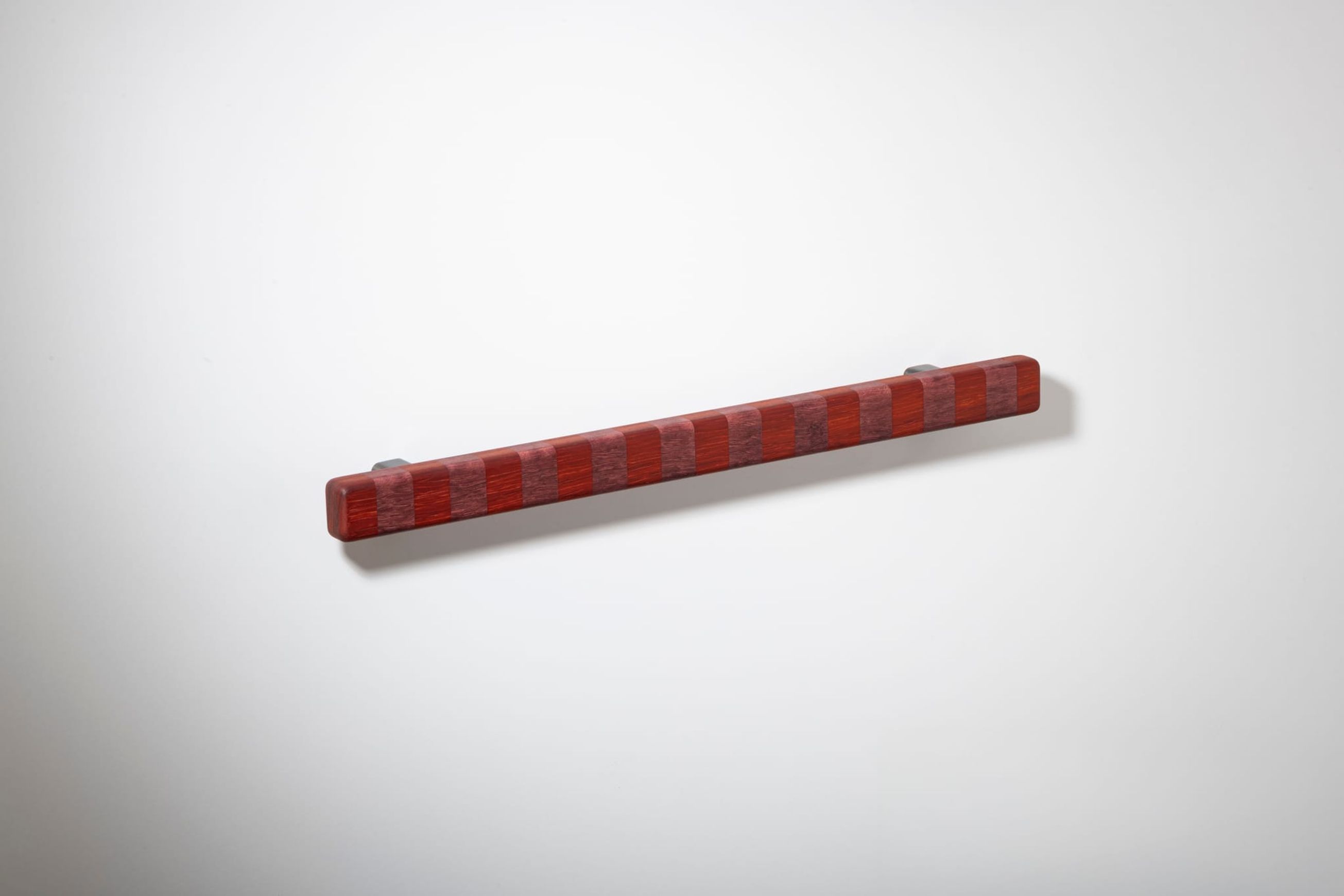 Closet Streaker Cabinet Pull Large