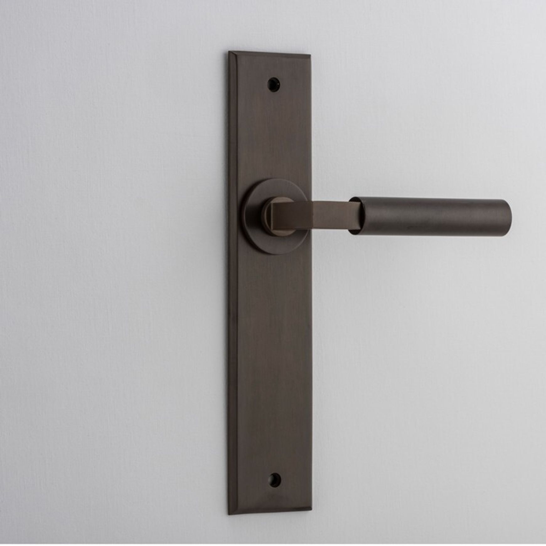 Iver Berlin Door Lever on Chamfered Backplate