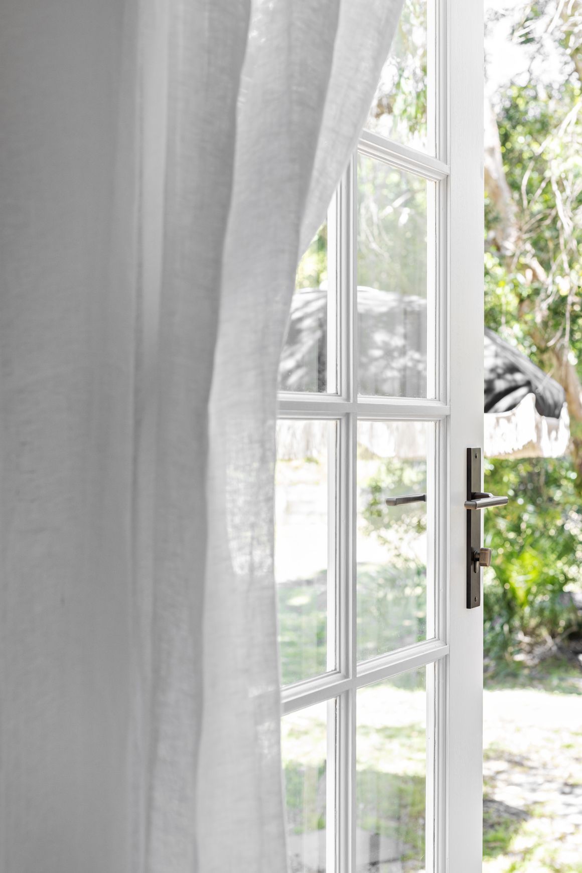 Iver Baltimore Lever Door Handle with Backplate