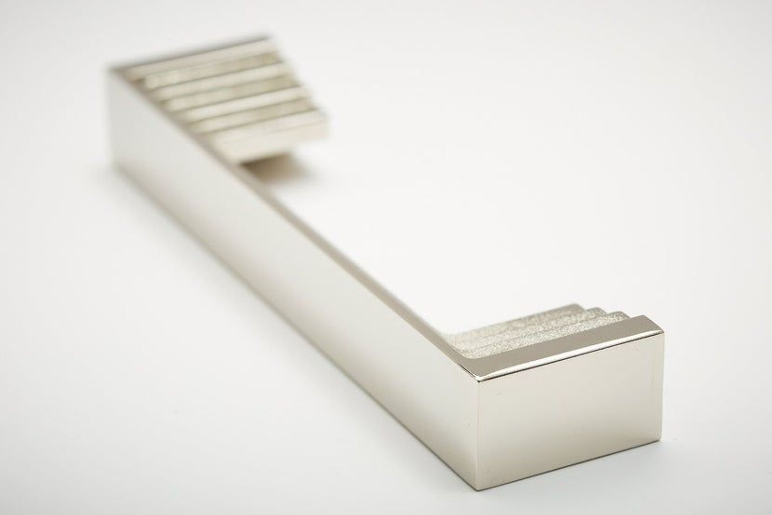 Step 01 Cabinet Handle / Drawer Pull