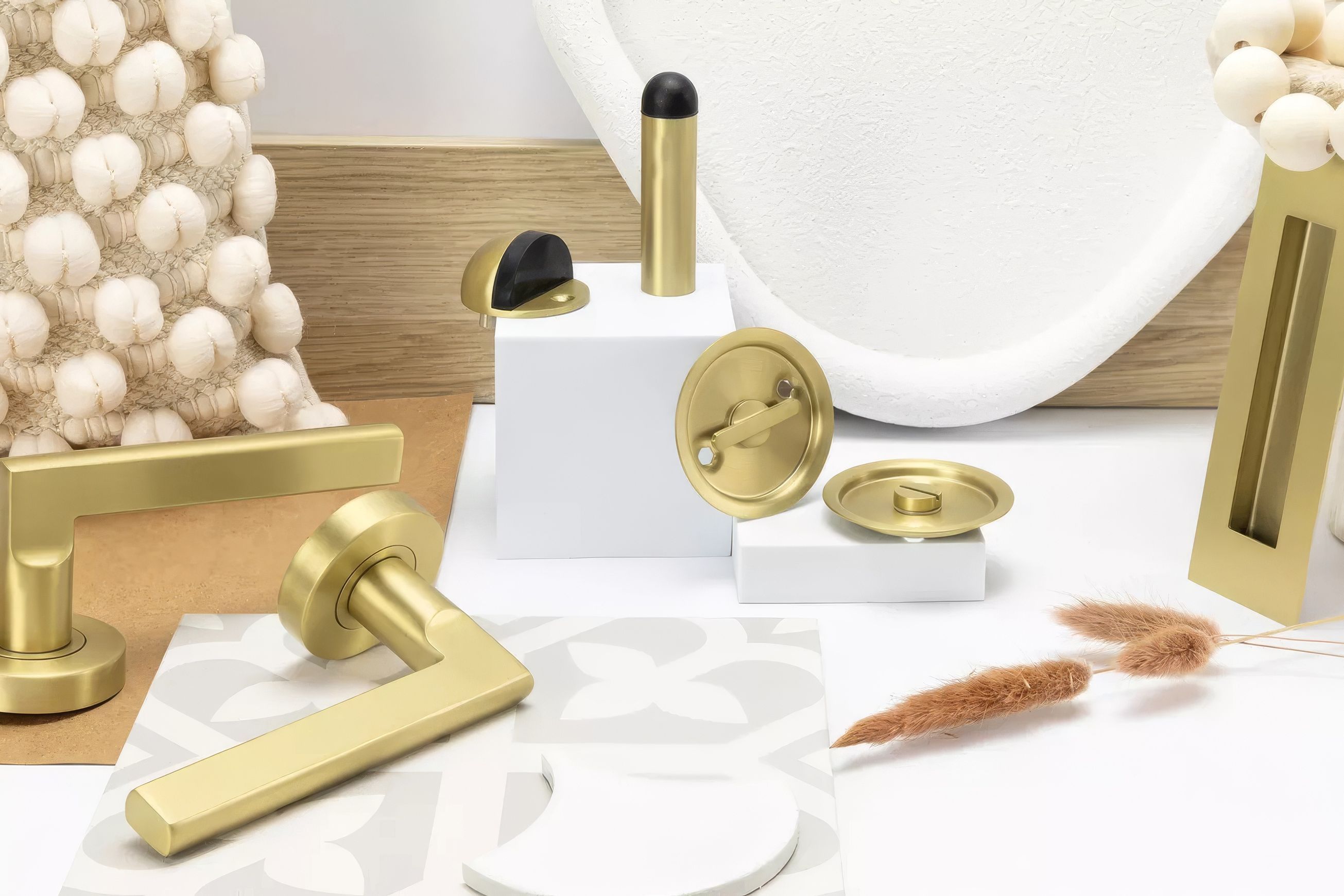 Lockwood Vivid® Collection - Internal Door Leversets