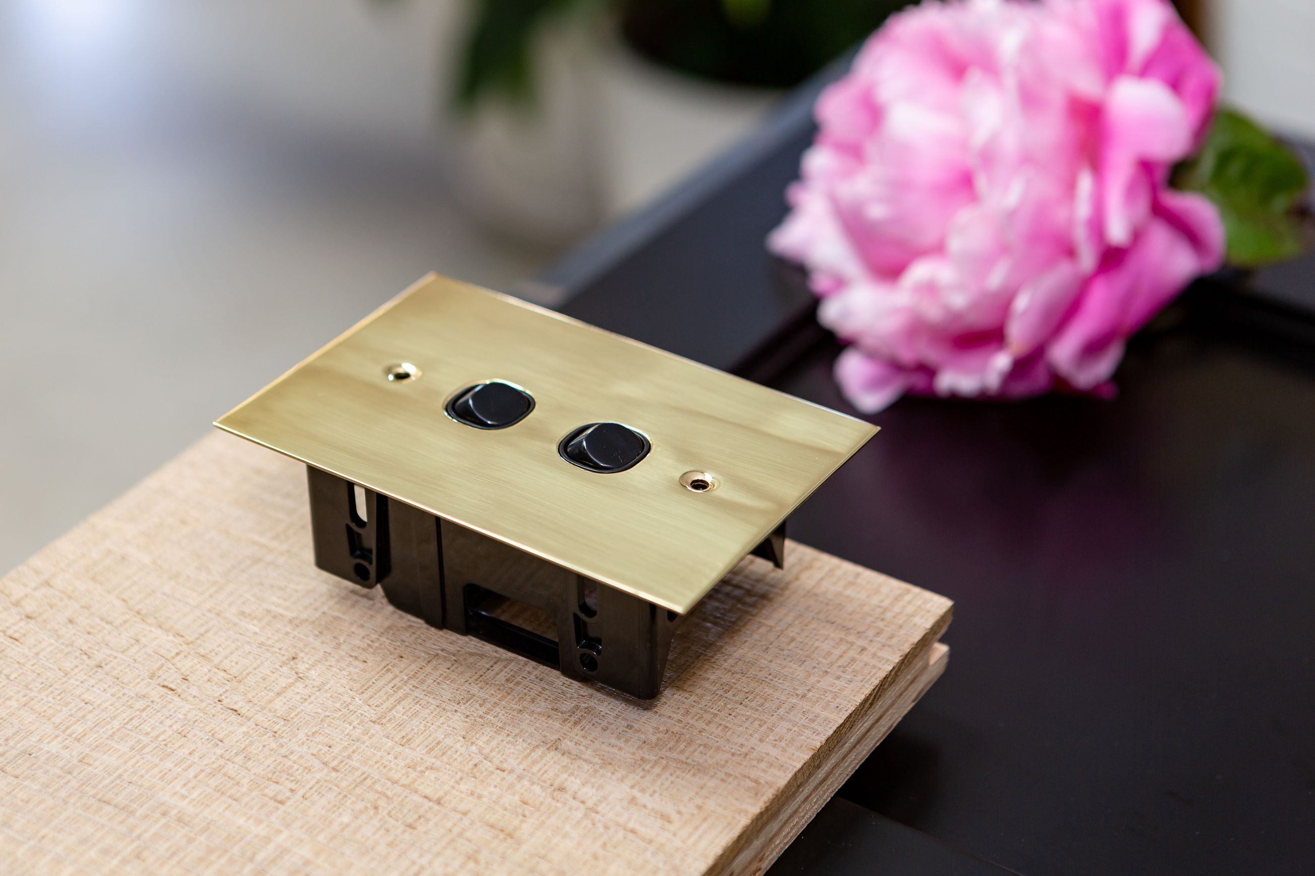 Metal Plate Series Range | Switches & Power points