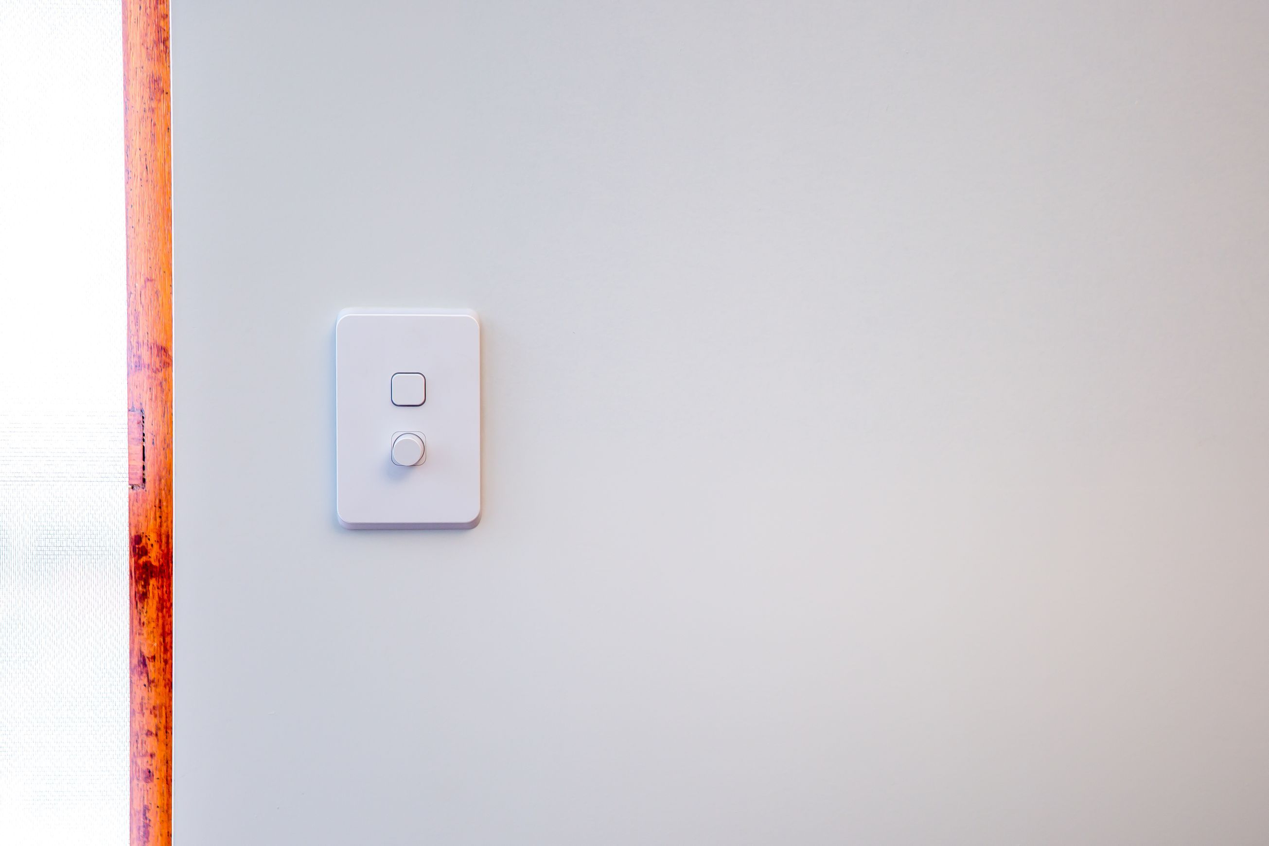 Light Switches & Dimmers