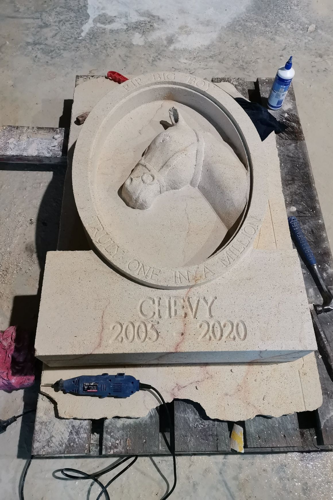 Limestone Engraved Name & Date Stones