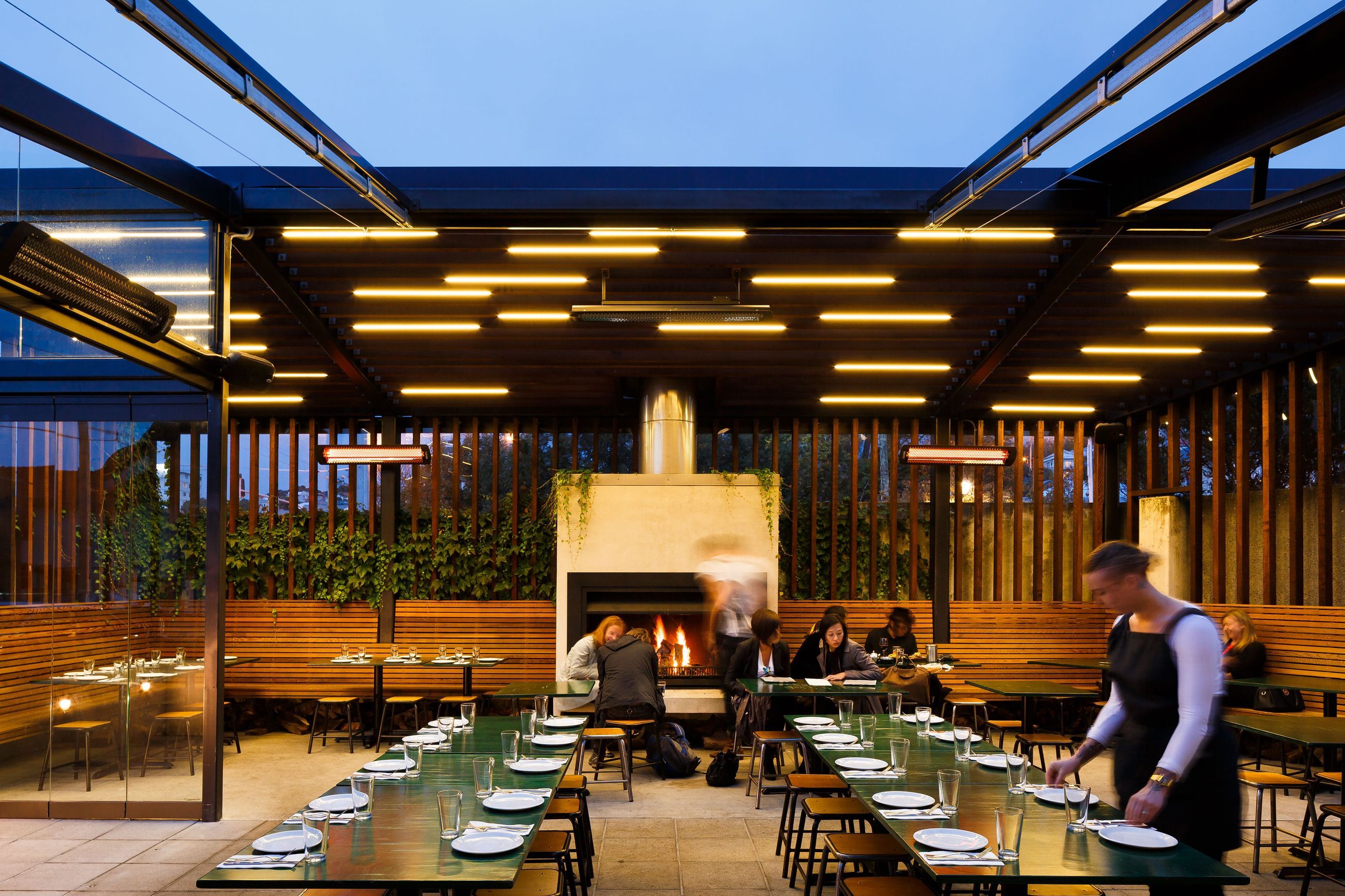 Trimless Tim 15 Linear LED Light