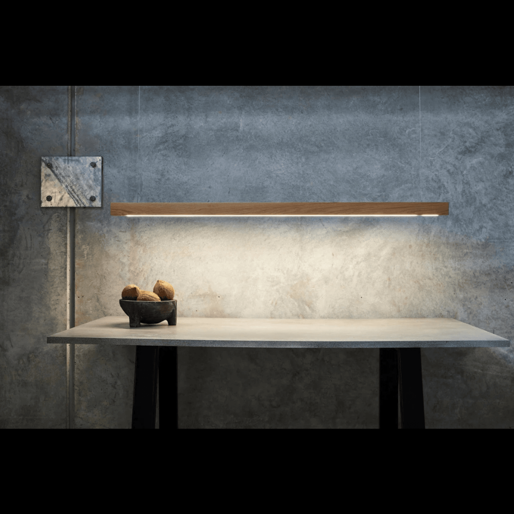 Capsühl Linear LED Pendant Oak